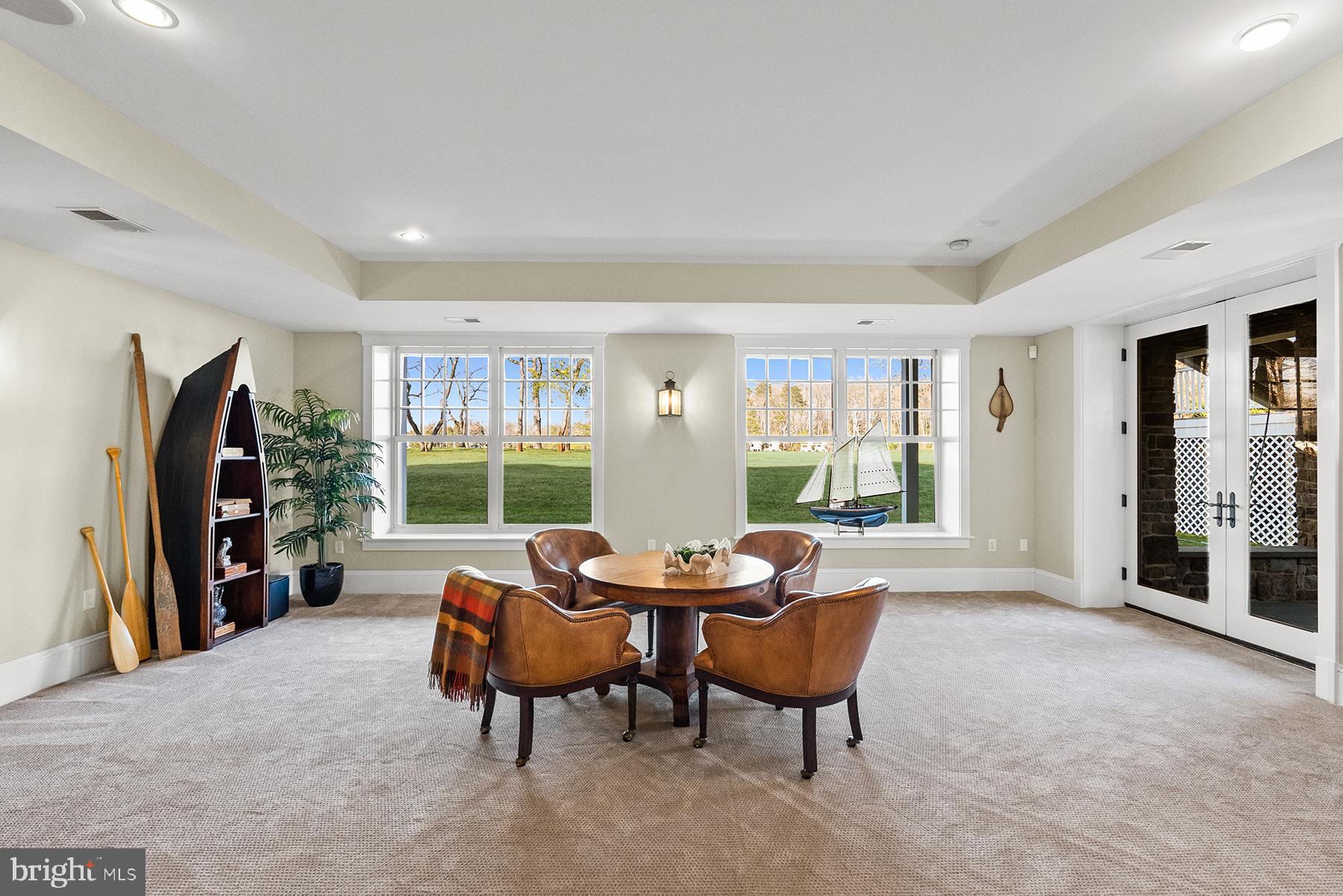 WIMBLEDON FARMS - Residential