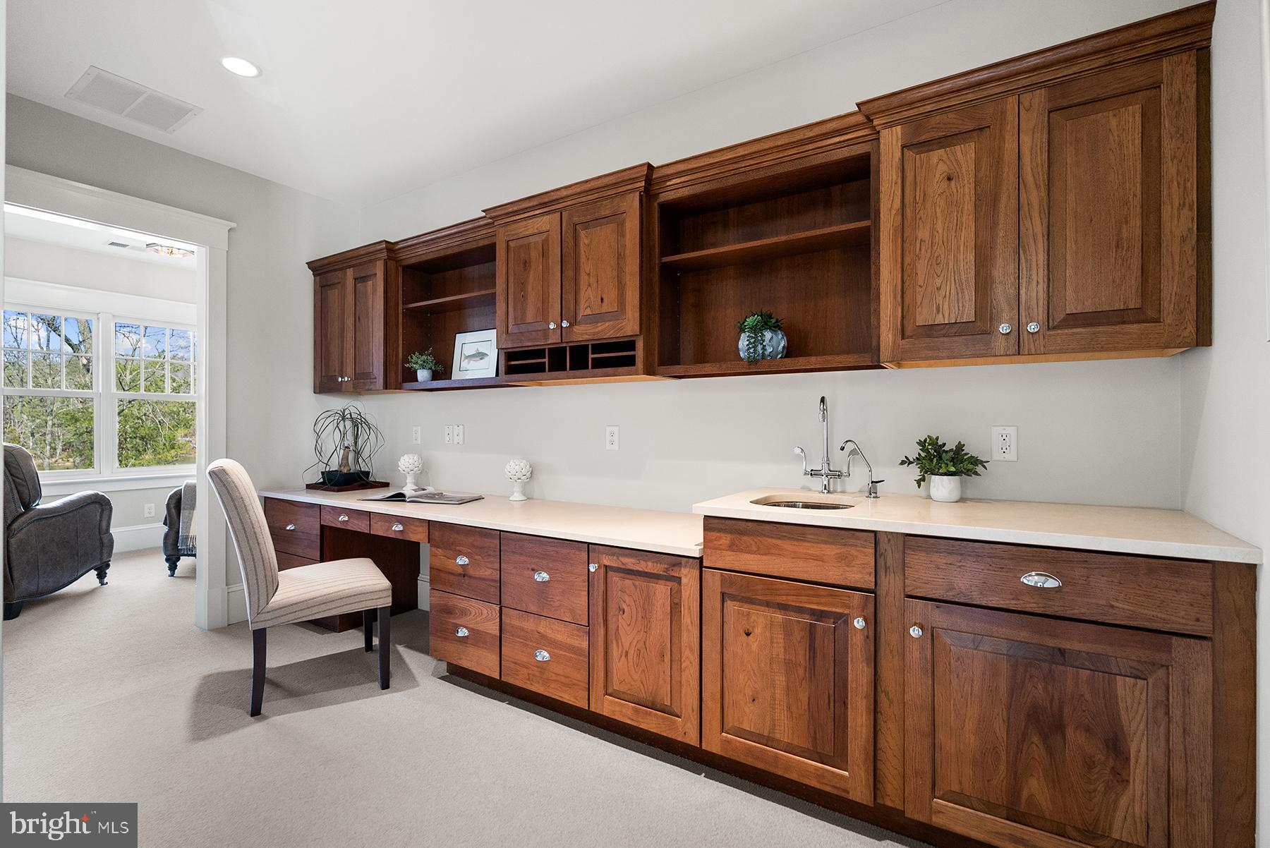 WIMBLEDON FARMS - Residential