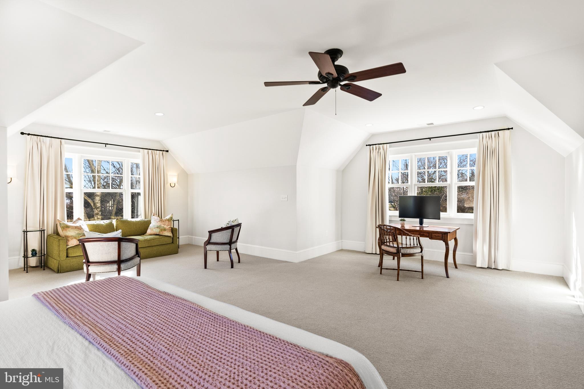 WIMBLEDON FARMS - Residential