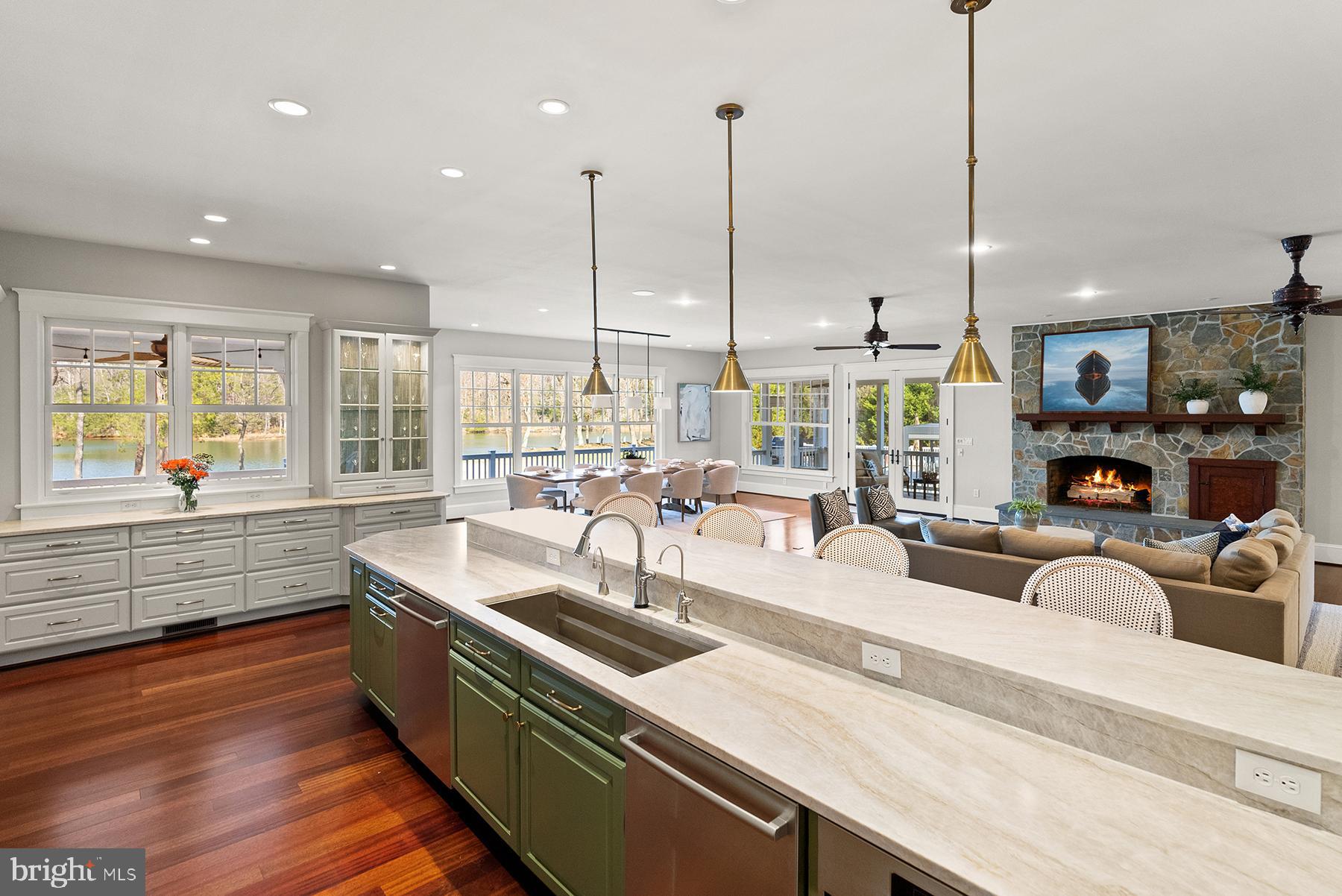 WIMBLEDON FARMS - Residential