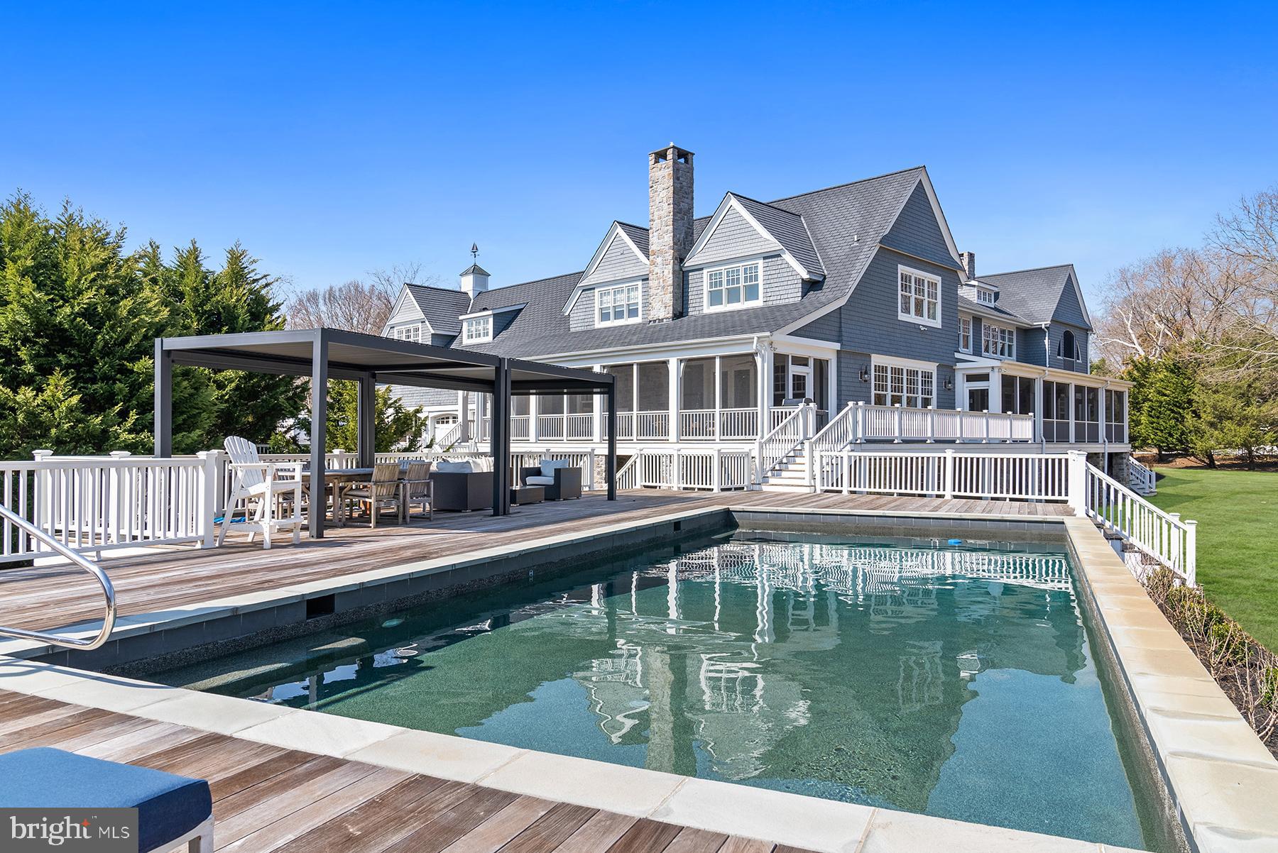 WIMBLEDON FARMS - Residential