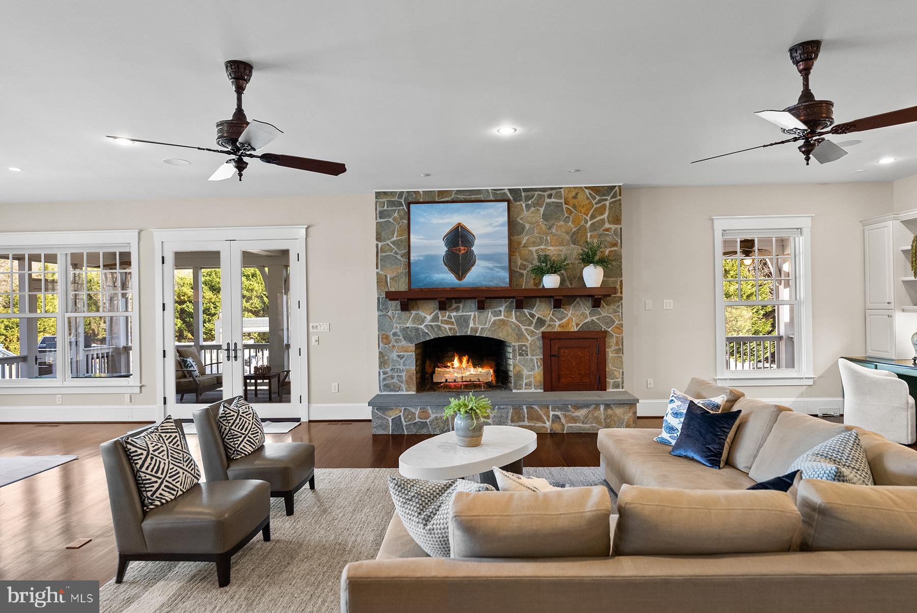 WIMBLEDON FARMS - Residential