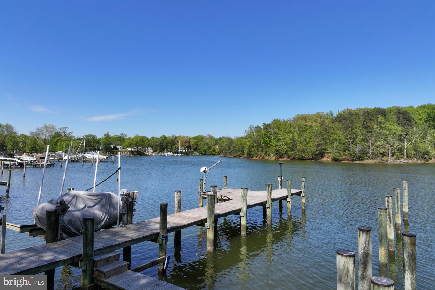 WIMBLEDON FARMS - Residential