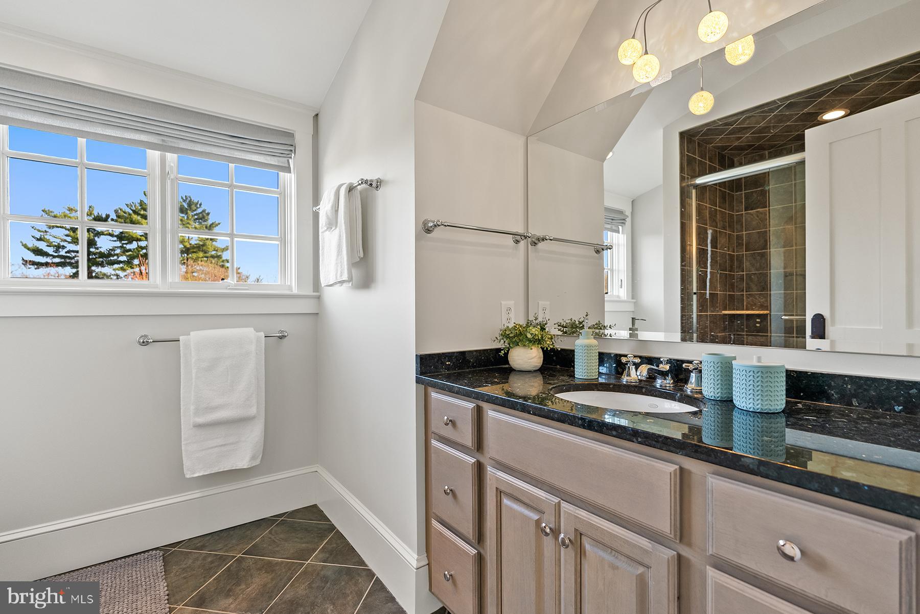 WIMBLEDON FARMS - Residential