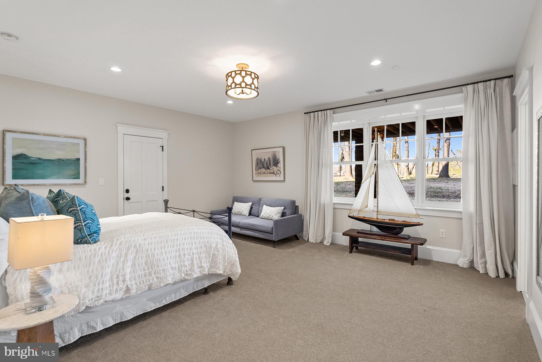 WIMBLEDON FARMS - Residential