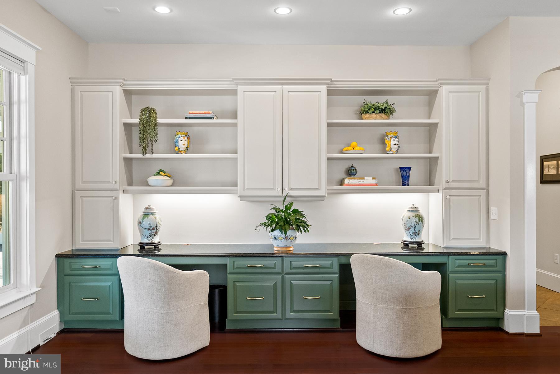 WIMBLEDON FARMS - Residential