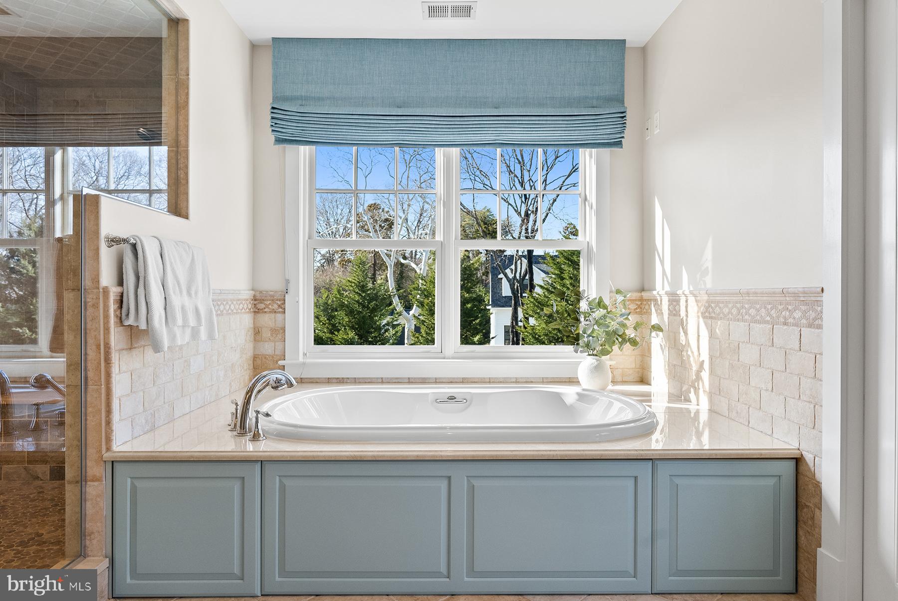 WIMBLEDON FARMS - Residential