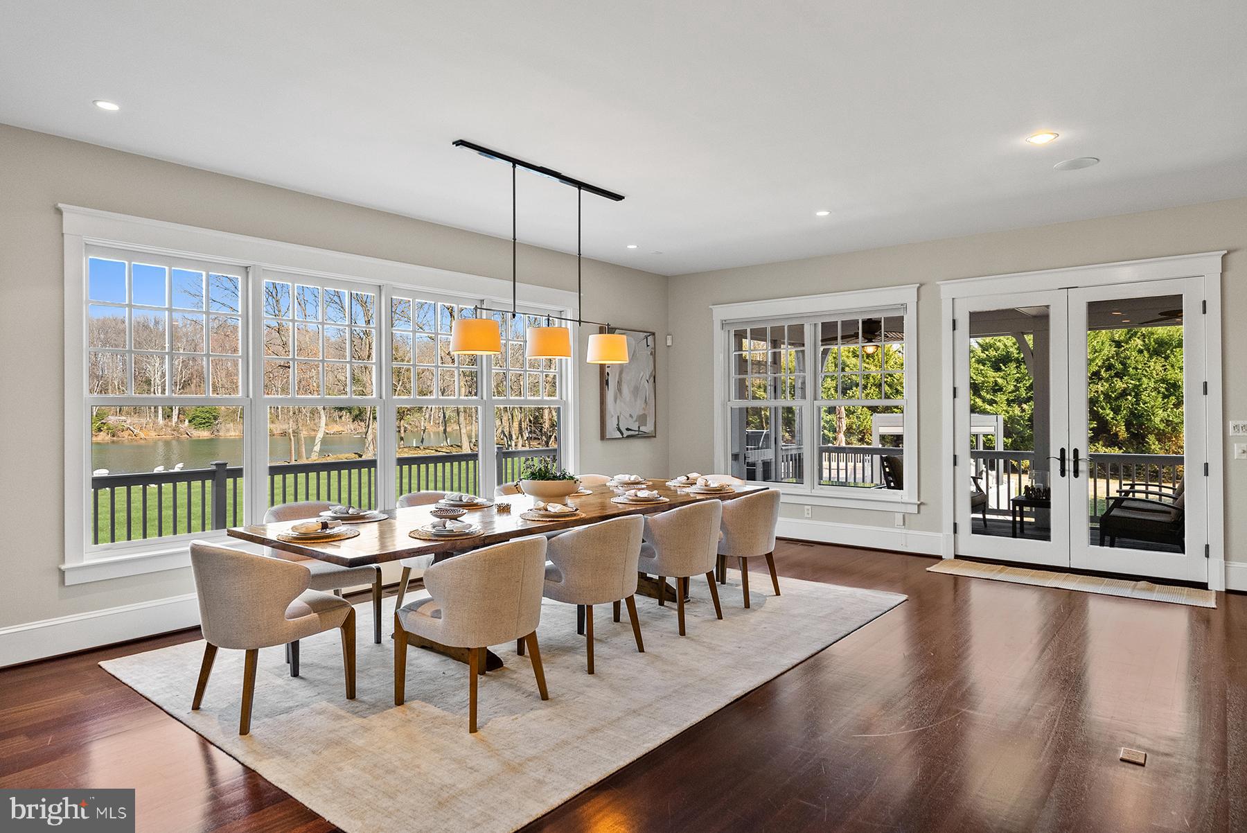 WIMBLEDON FARMS - Residential