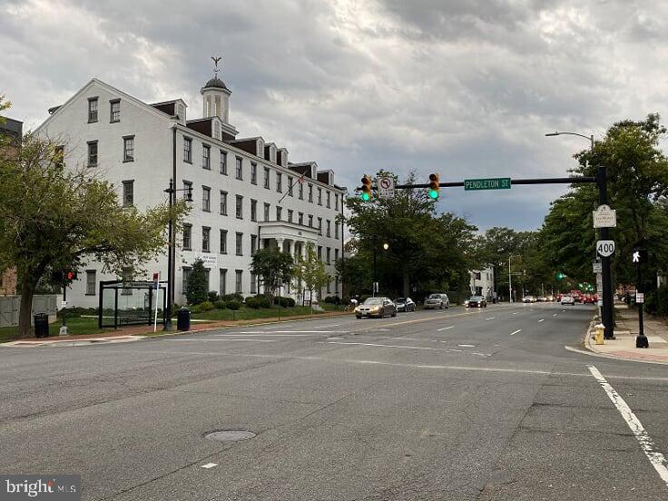 OLD TOWN ALEXANDRIA - Residential