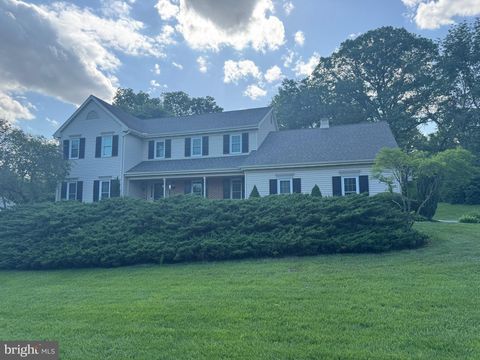 2504 BROOKSIDE DRIVE LANCASTER PA 17601