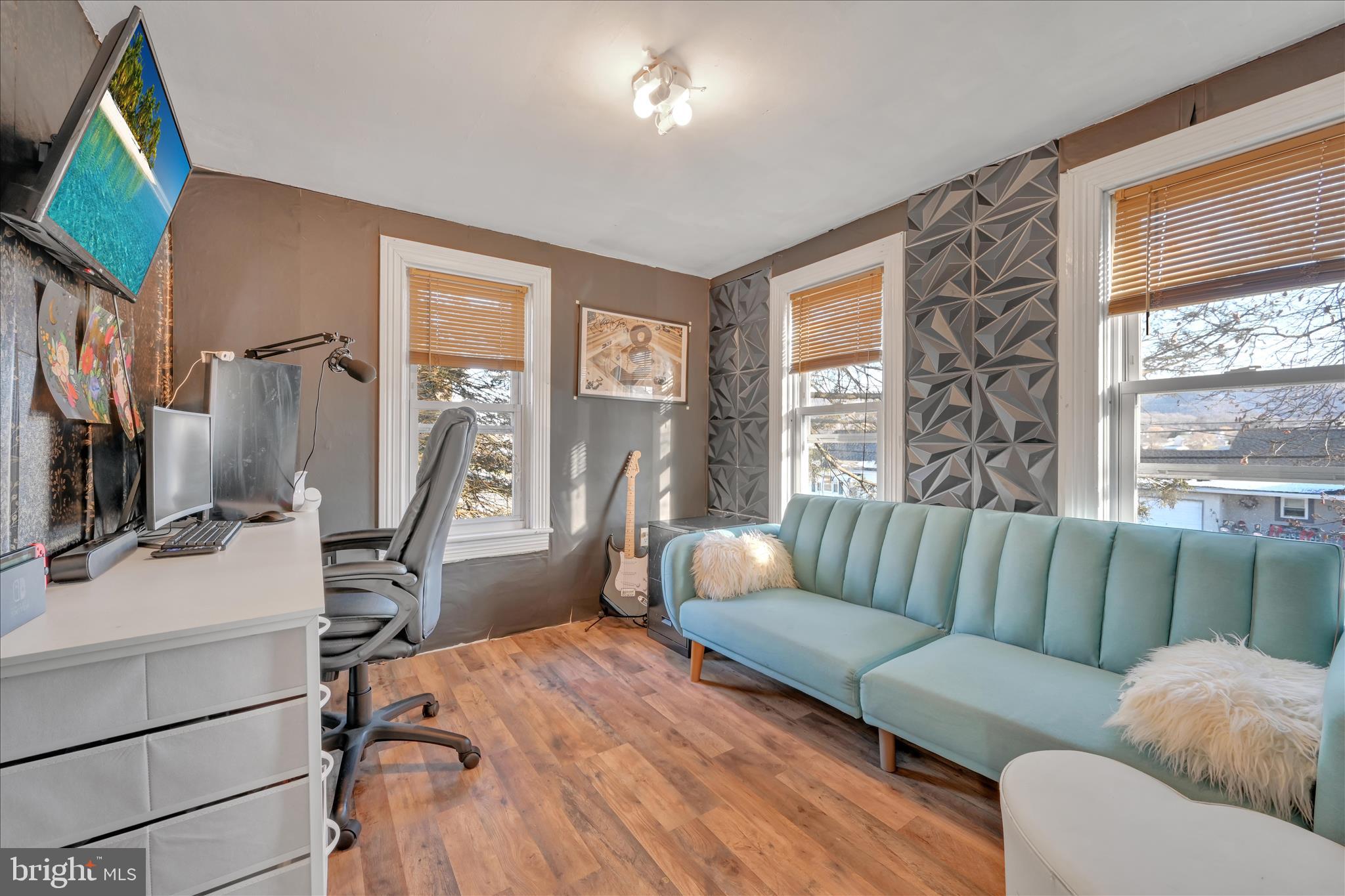 NEWMANSTOWN/SHERIDAN - Residential