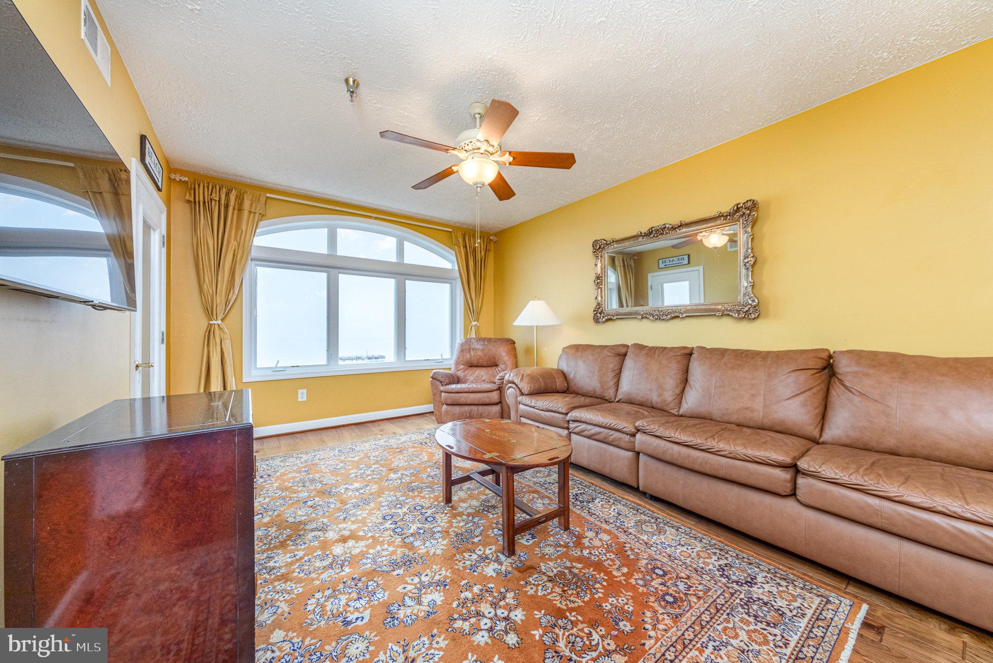 POTOMAC RENAISSANCE - Residential Lease