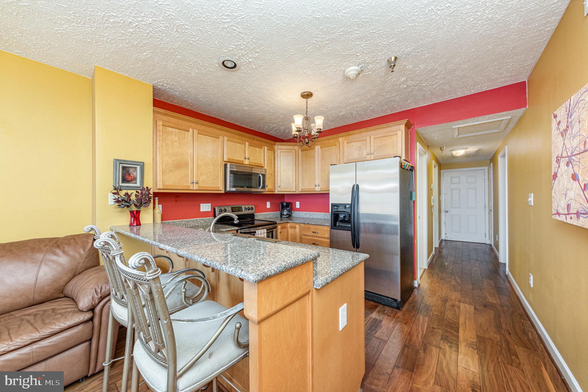 POTOMAC RENAISSANCE - Residential Lease