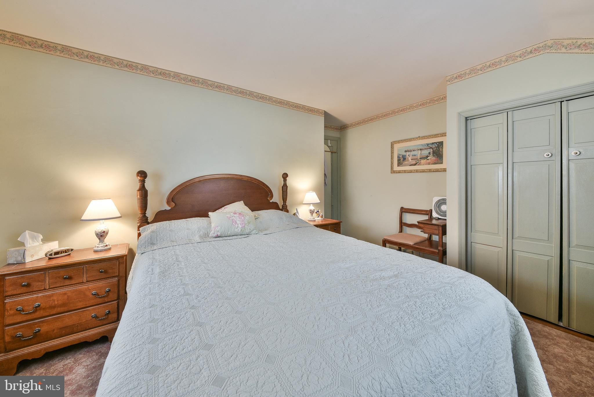 SUNNYBROOK - Residential