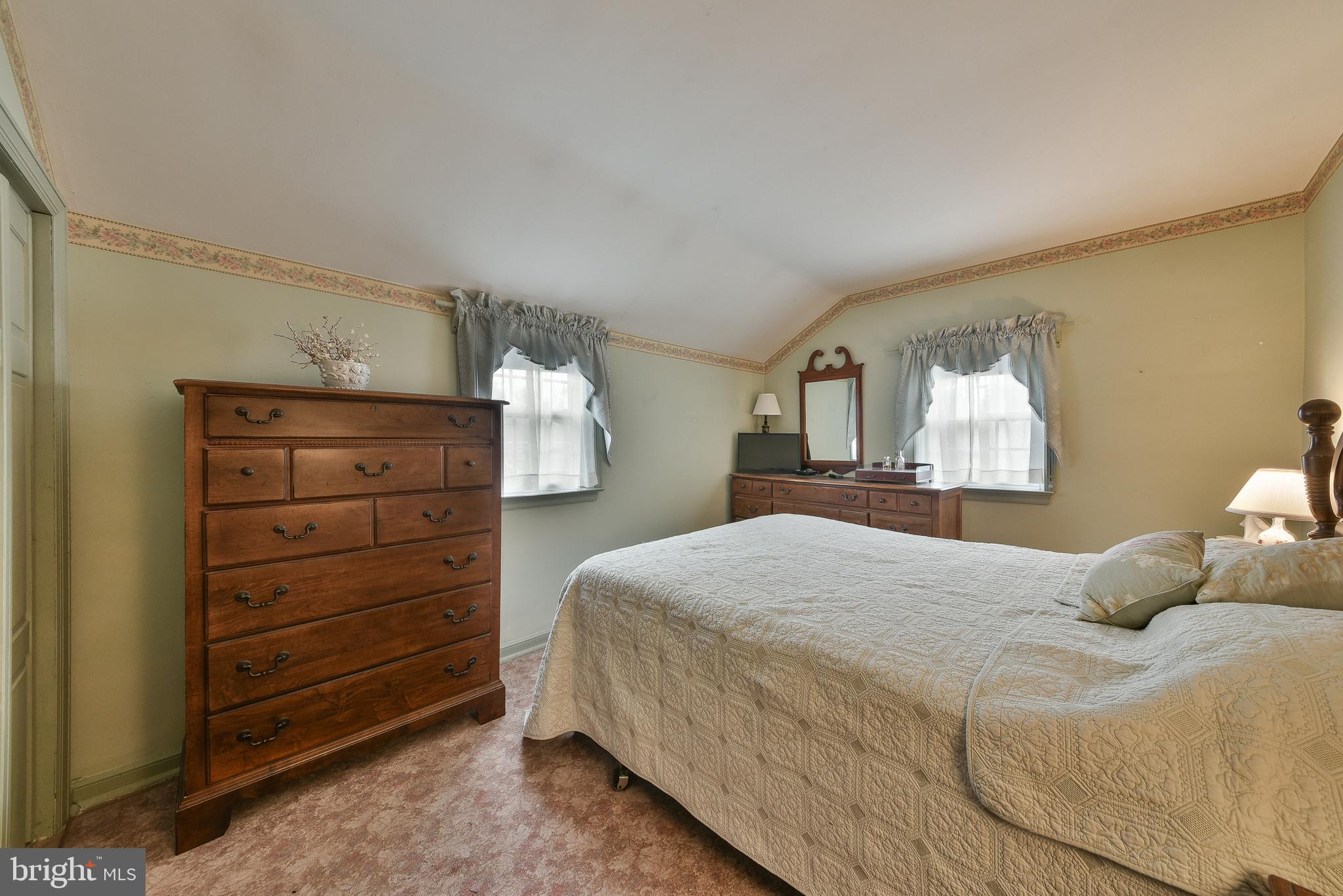 SUNNYBROOK - Residential