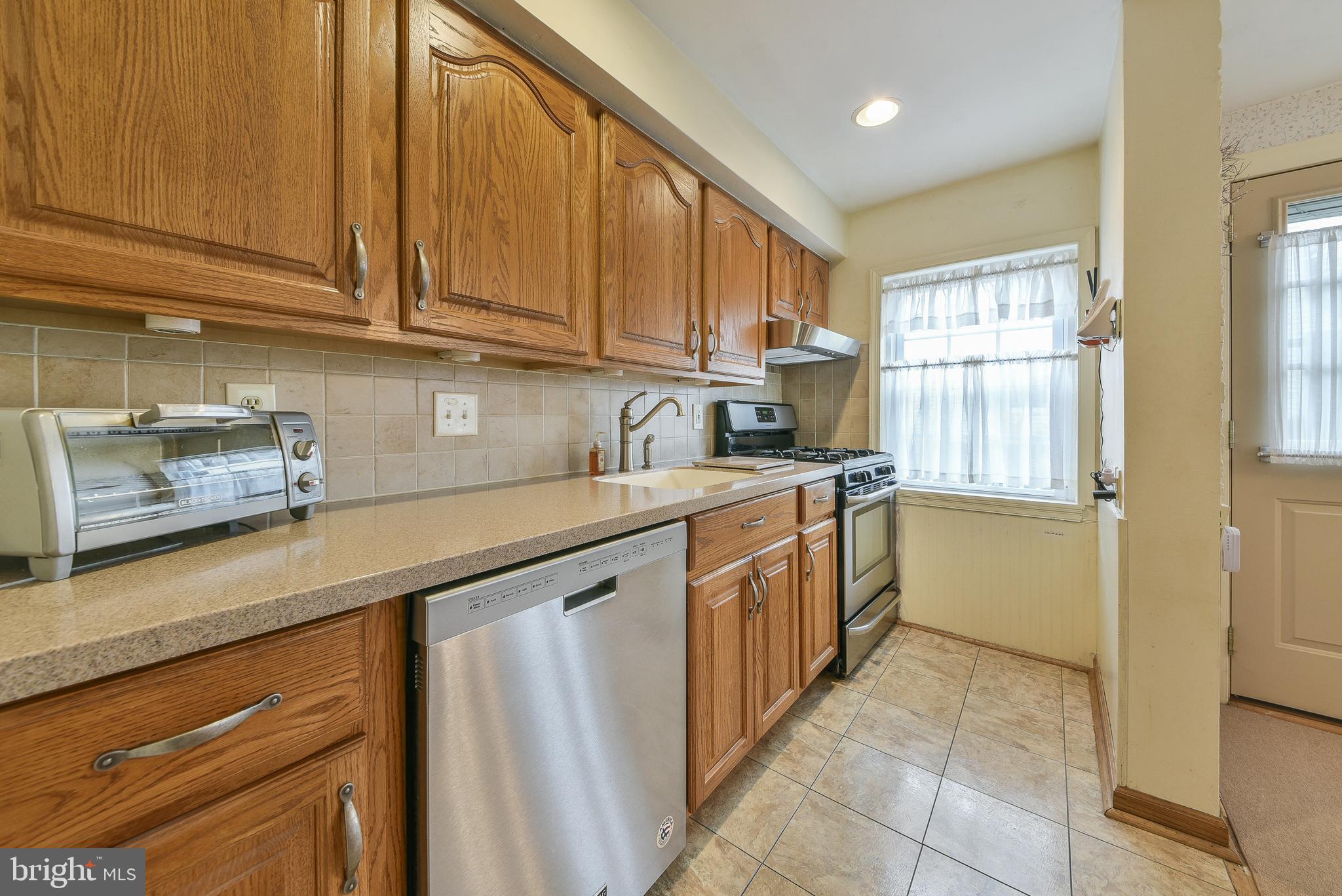 SUNNYBROOK - Residential