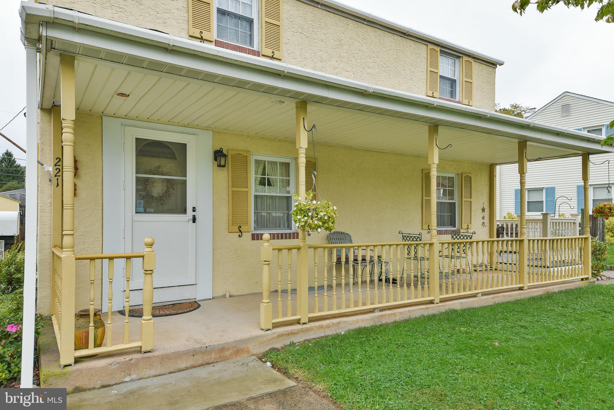 SUNNYBROOK - Residential