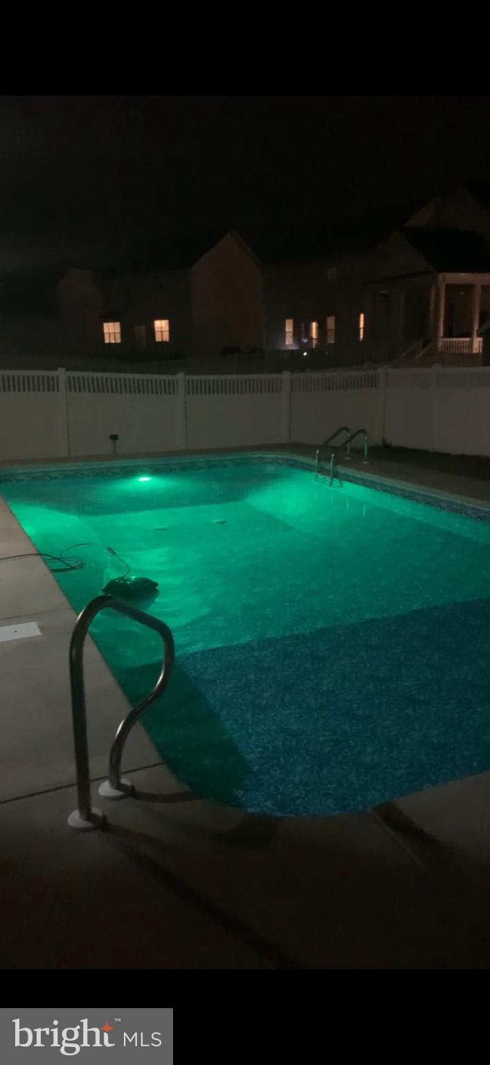 AVENDALE WOODLAND GROVE - Residential