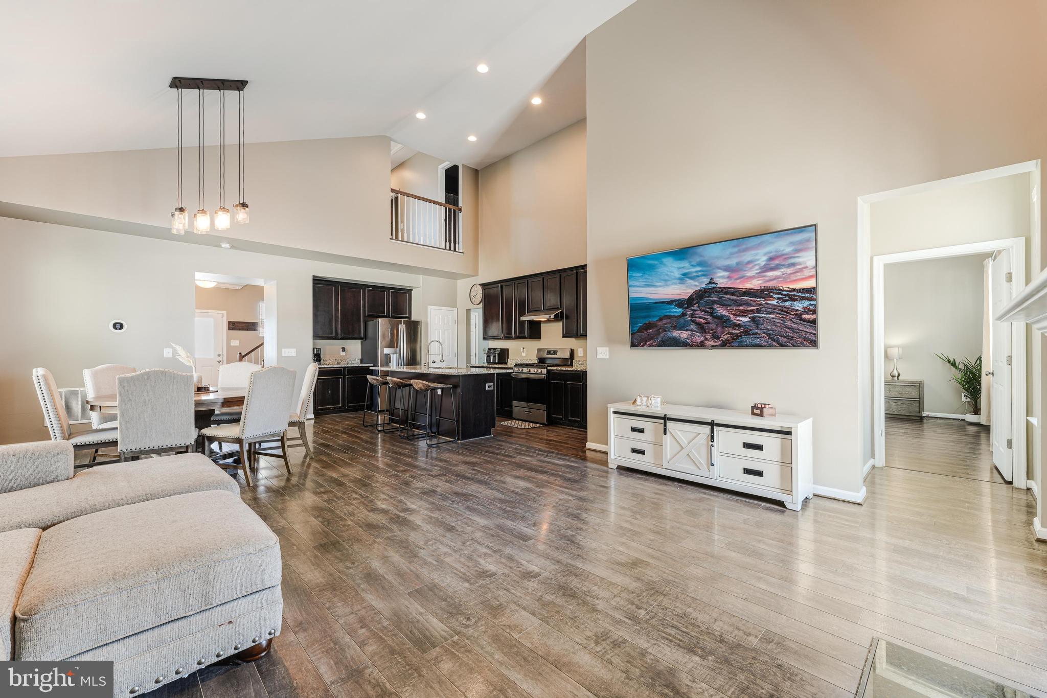 AVENDALE WOODLAND GROVE - Residential