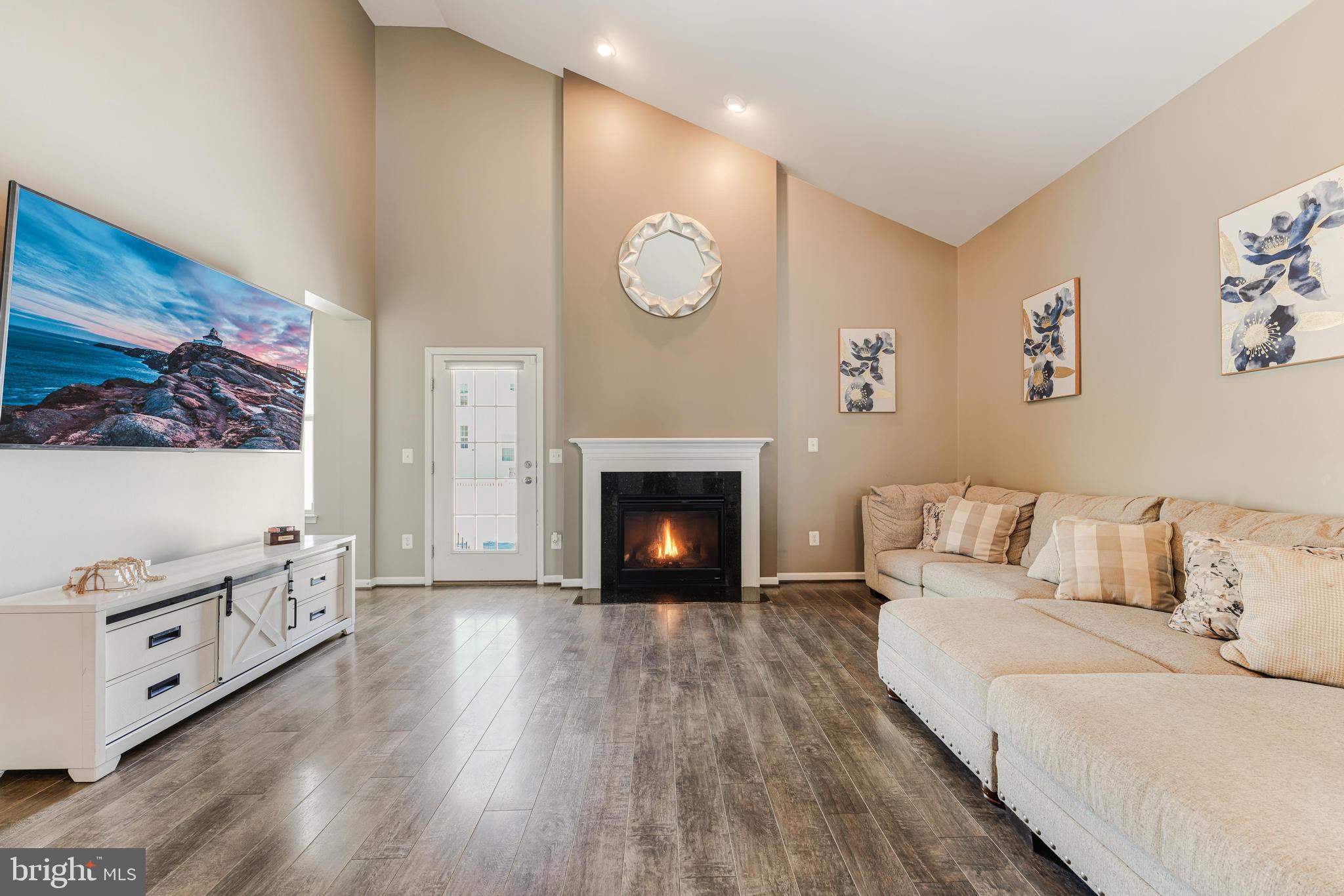 AVENDALE WOODLAND GROVE - Residential