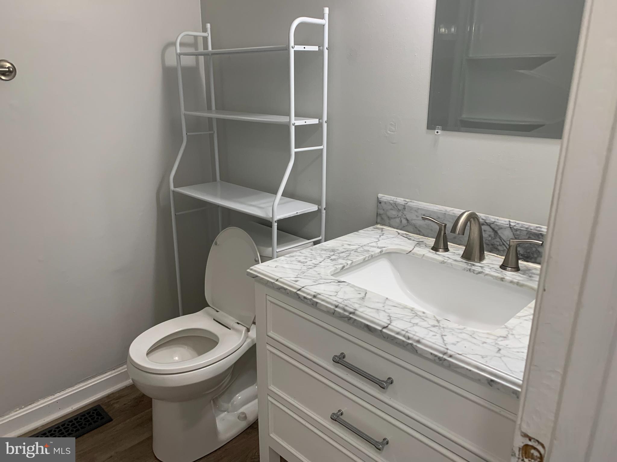 BAYBERRY - Residential Lease