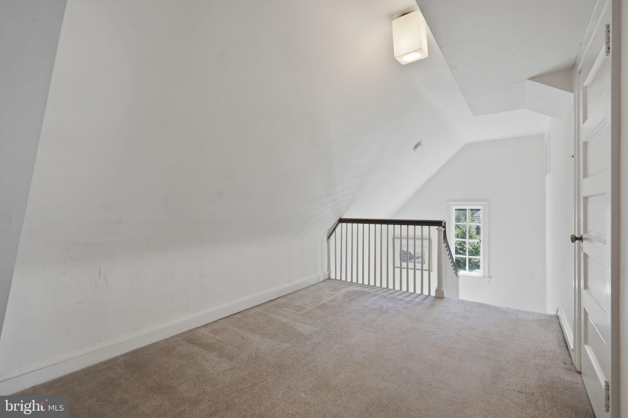 ELKINS PARK - Residential