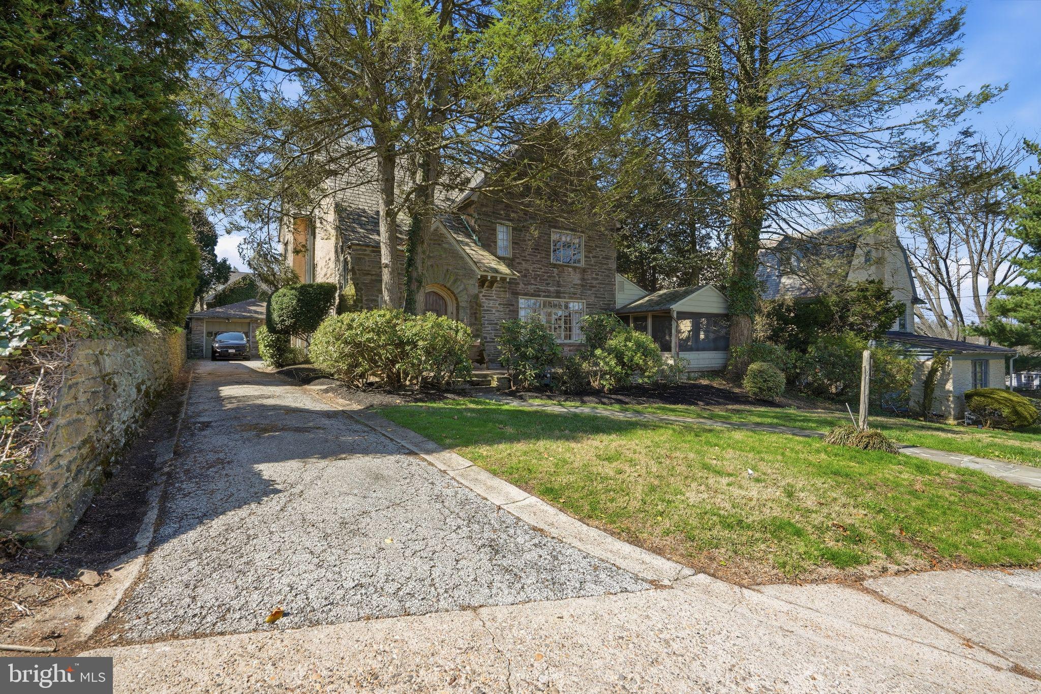 ELKINS PARK - Residential