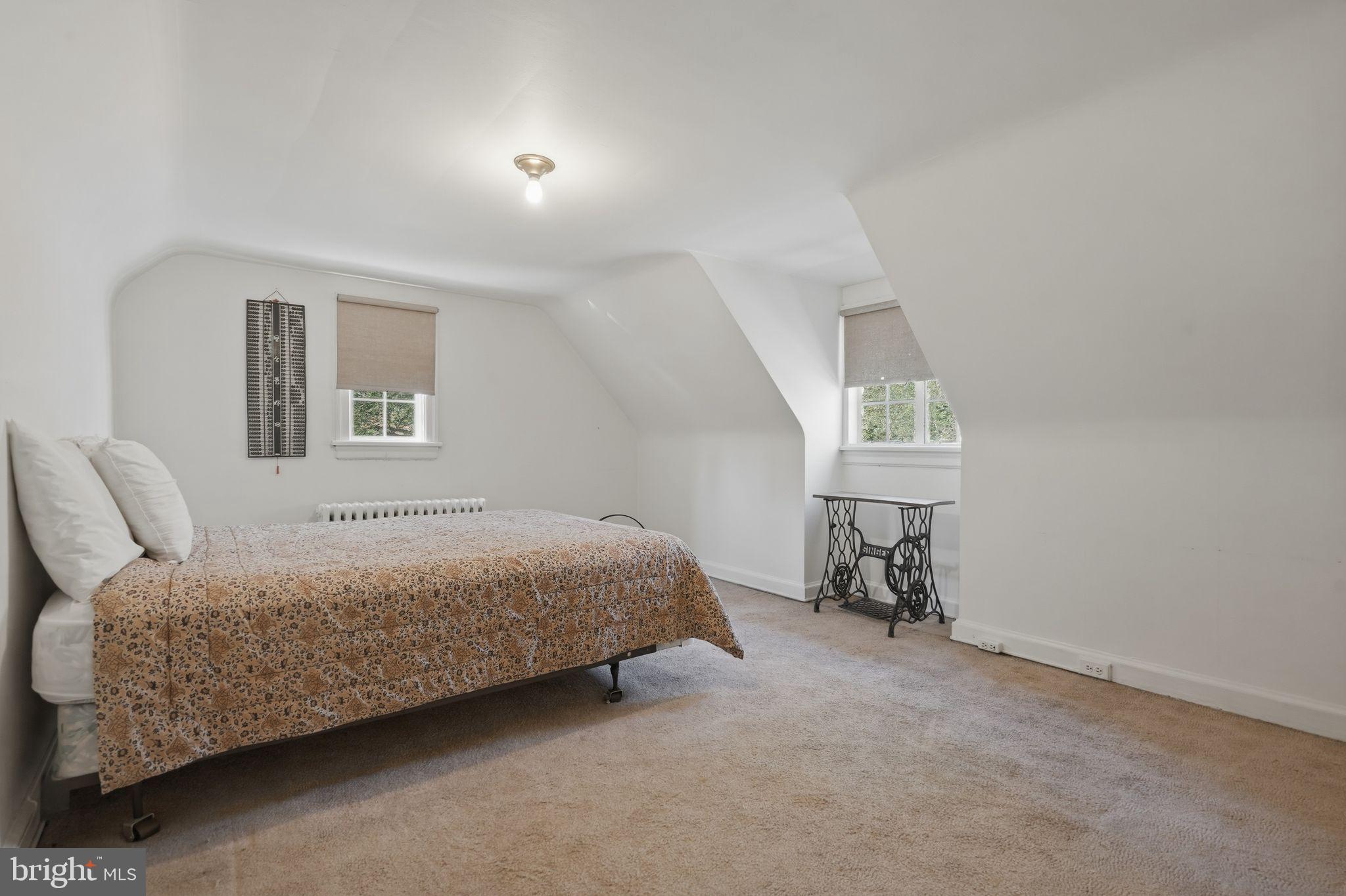 ELKINS PARK - Residential