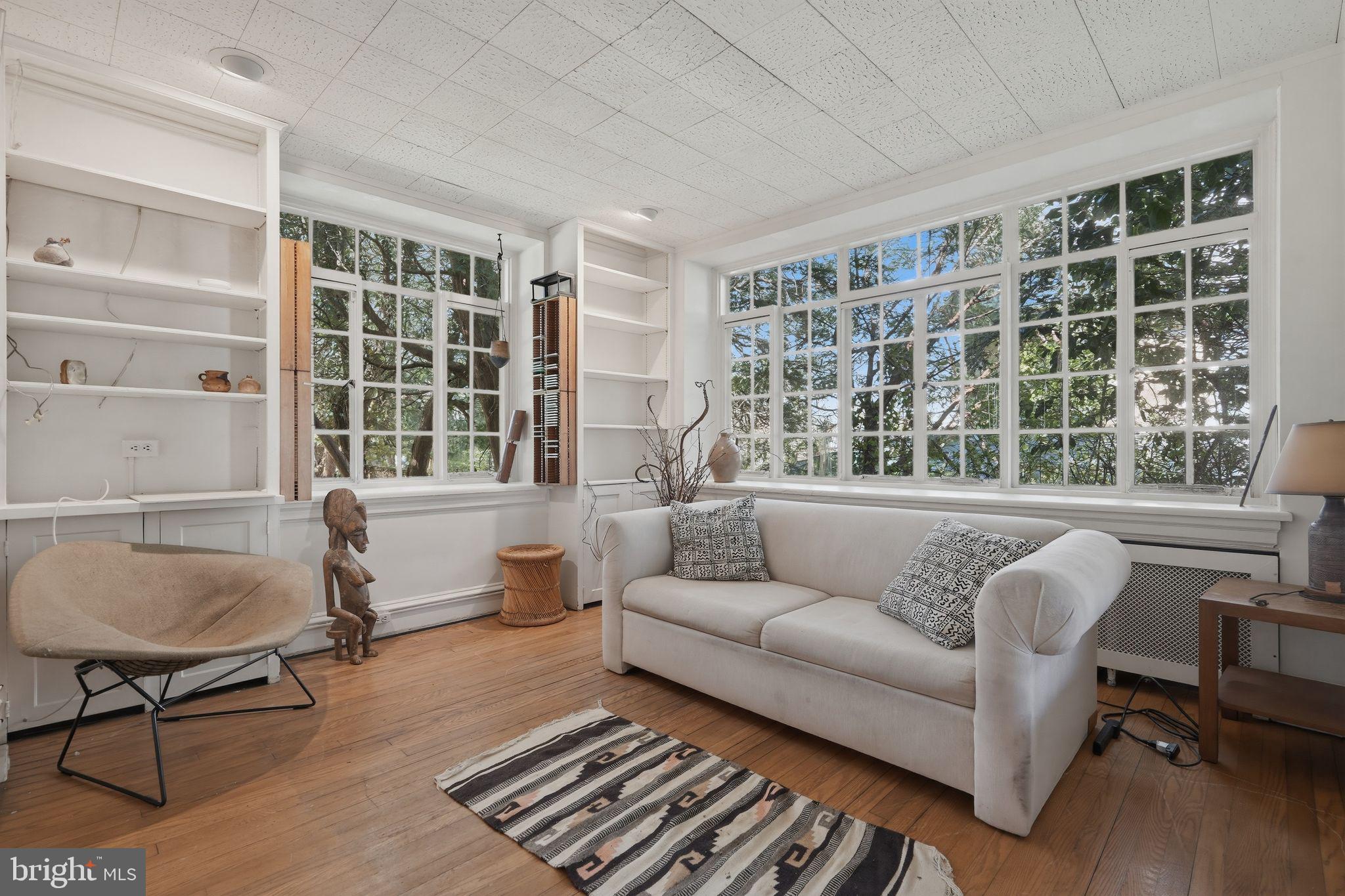 ELKINS PARK - Residential