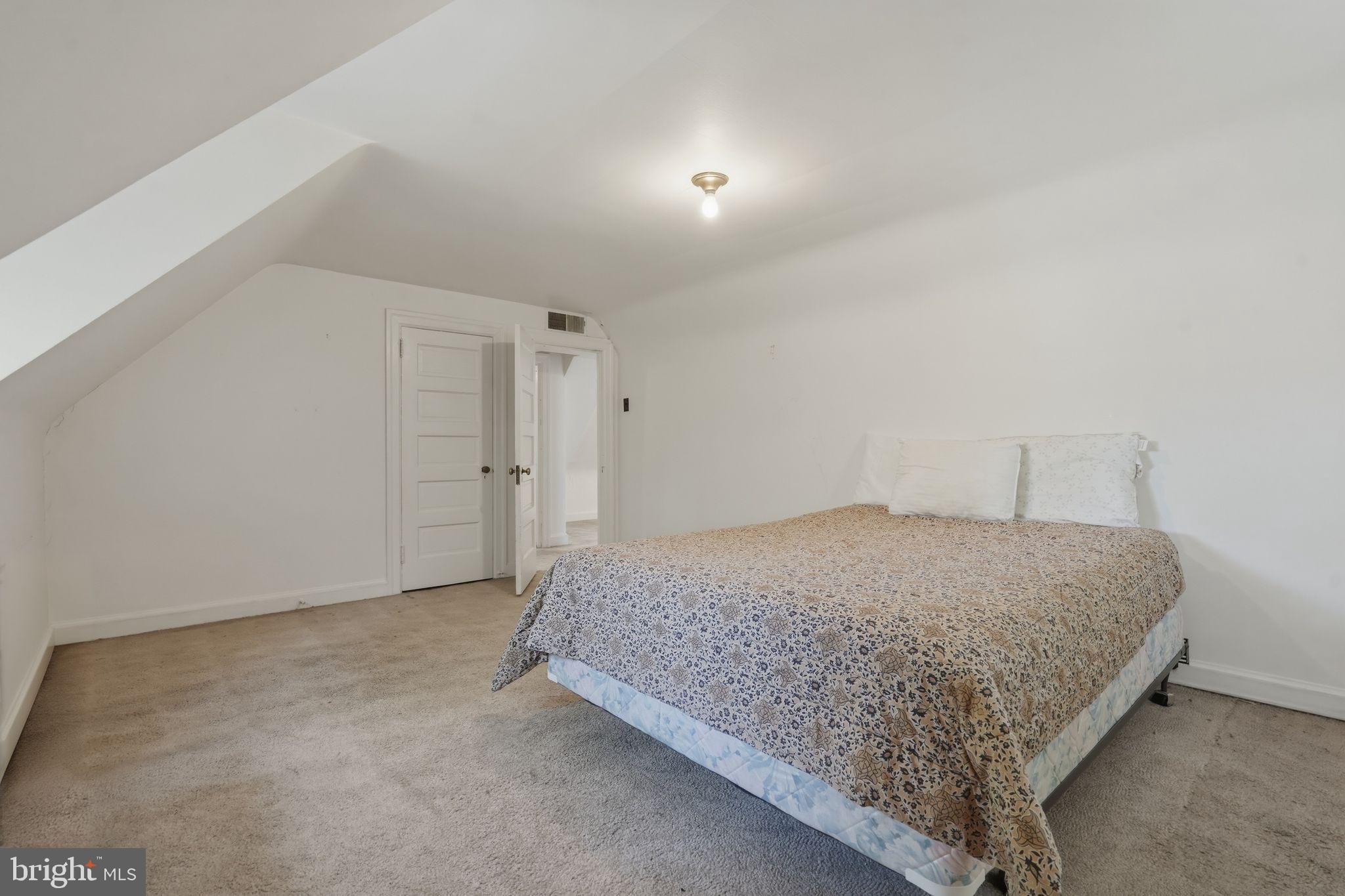 ELKINS PARK - Residential