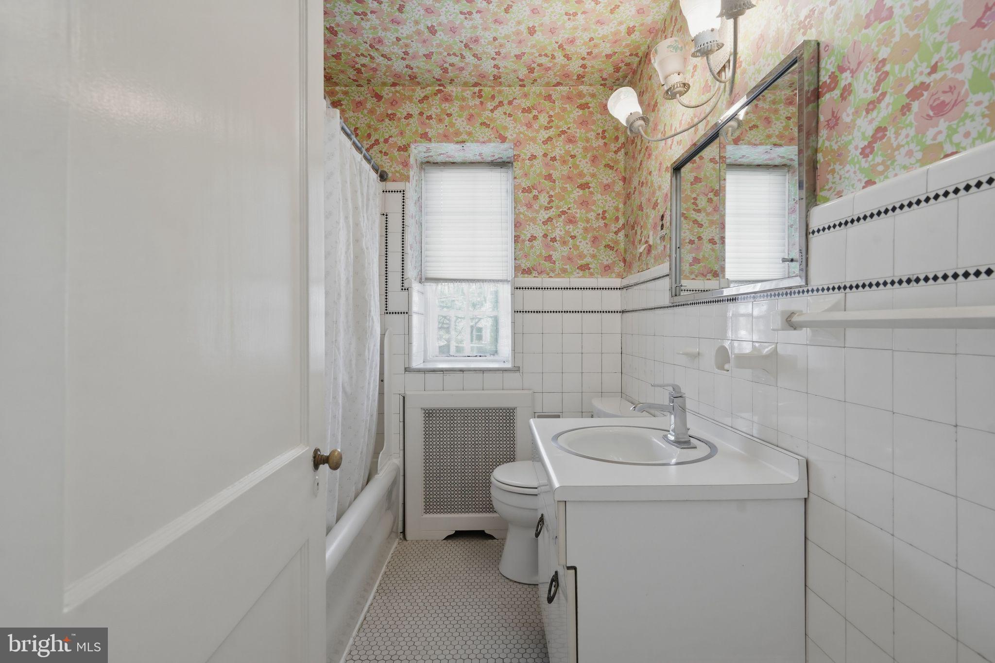 ELKINS PARK - Residential