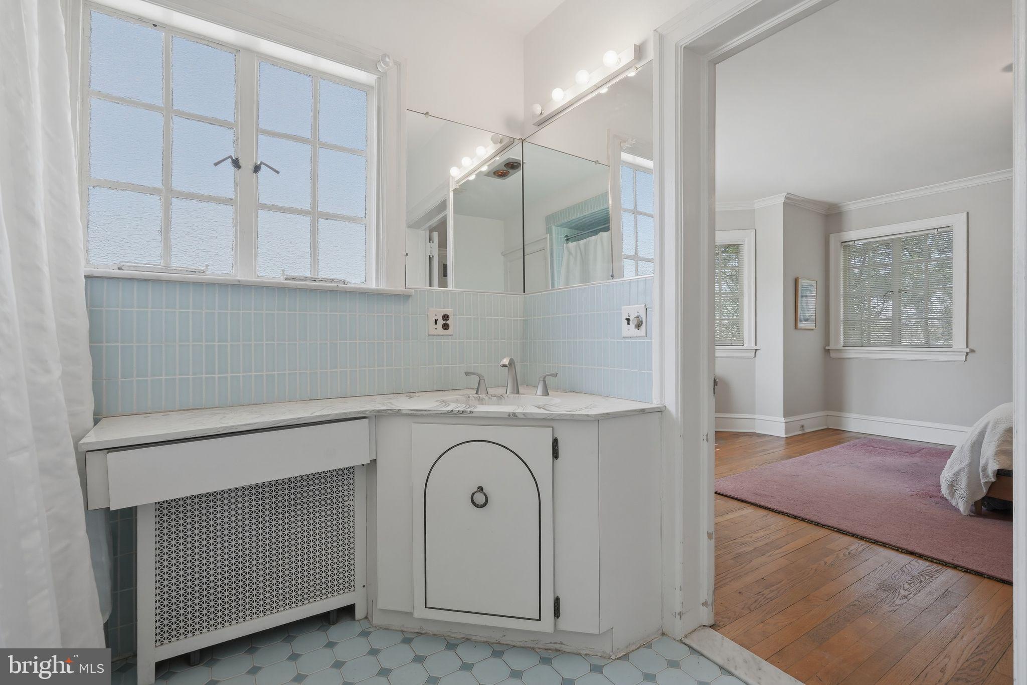 ELKINS PARK - Residential