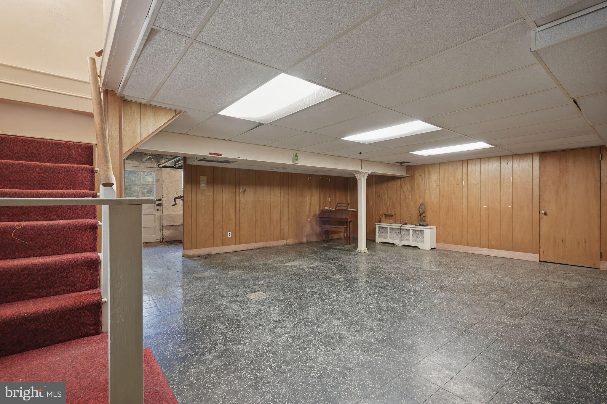 ELKINS PARK - Residential