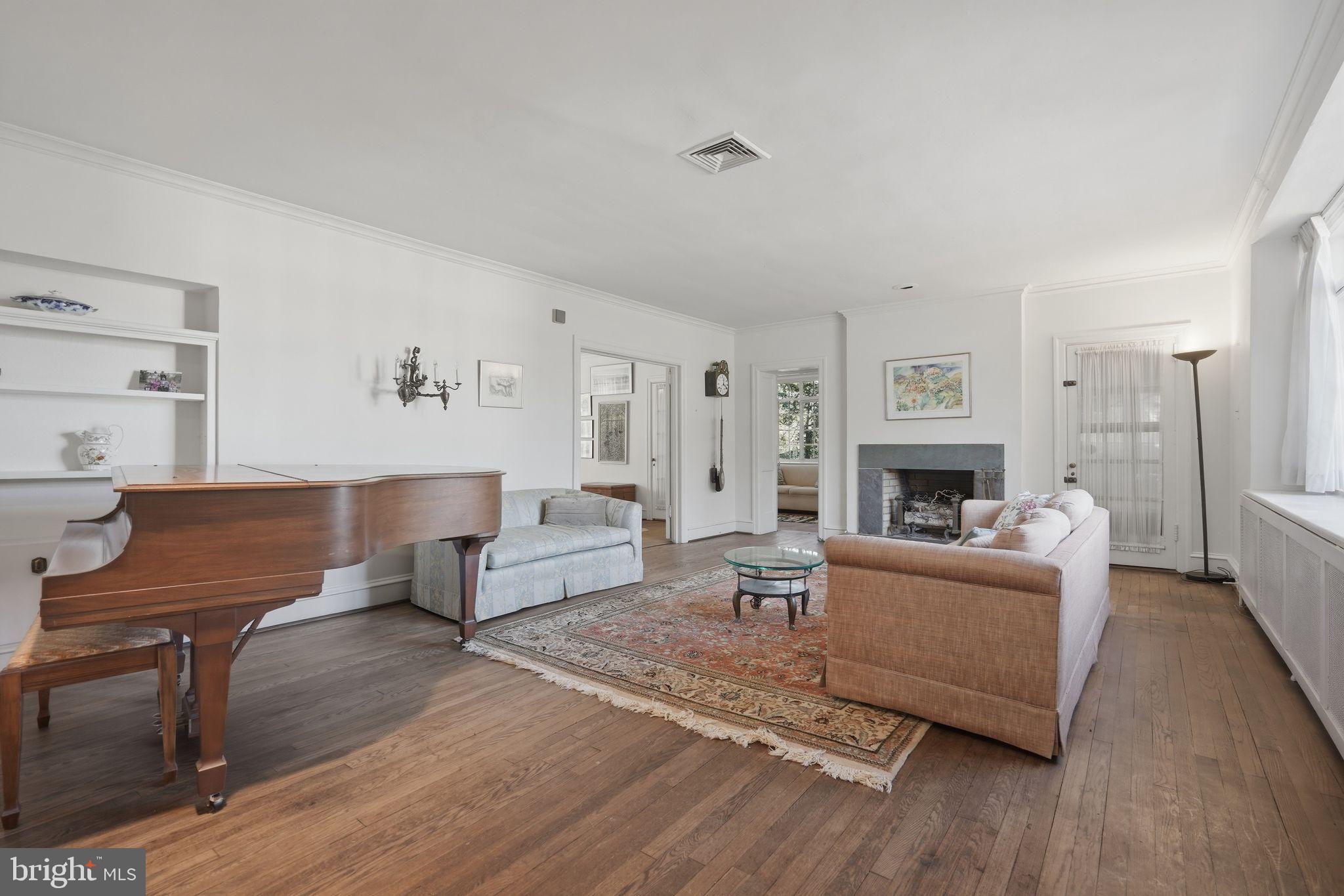 ELKINS PARK - Residential