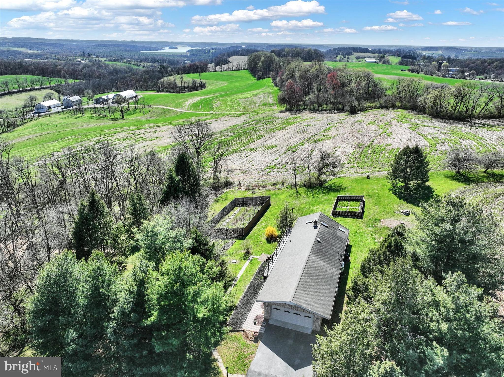 NORTH CODORUS TWP - Farm