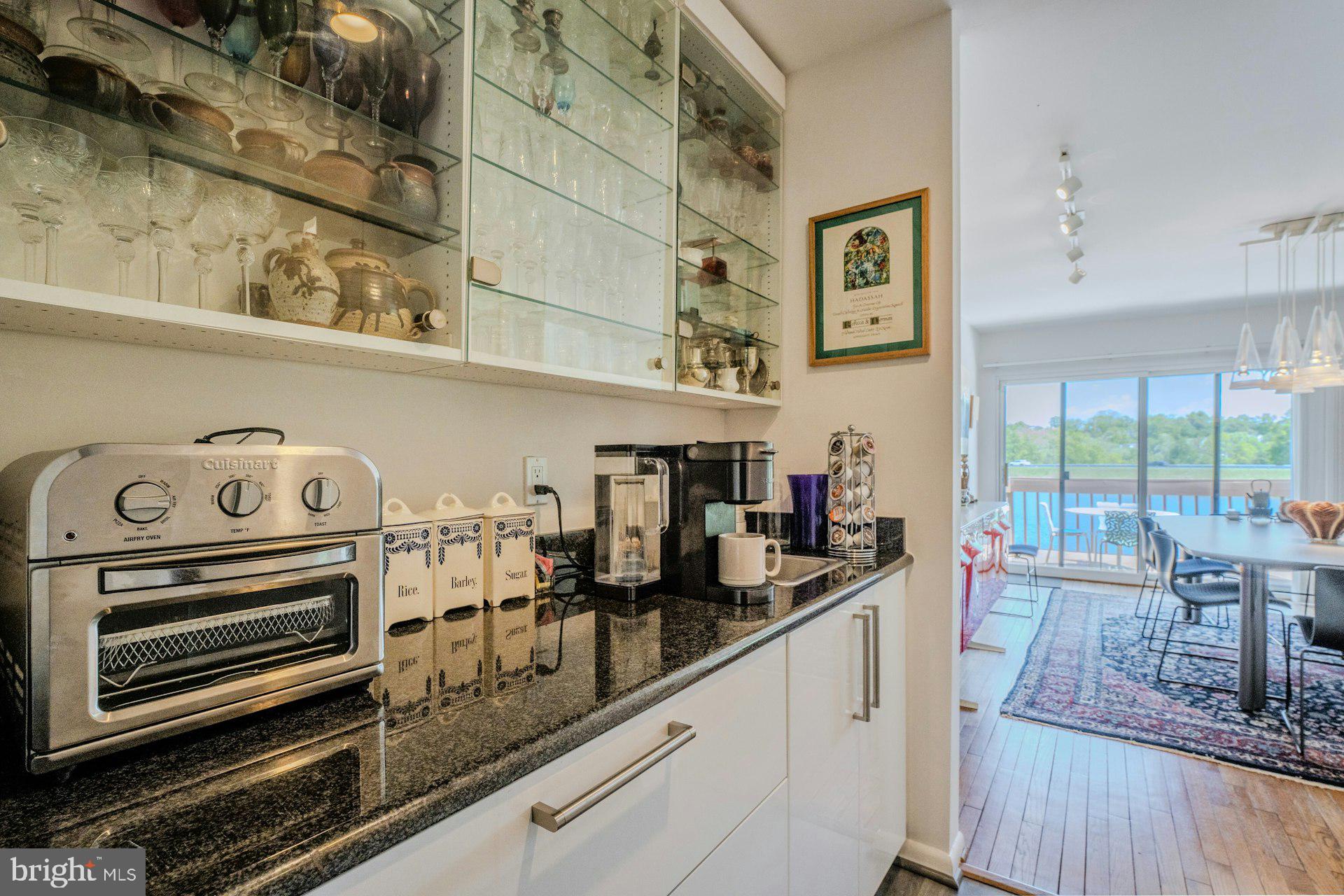 LAKEWINDS II - Residential