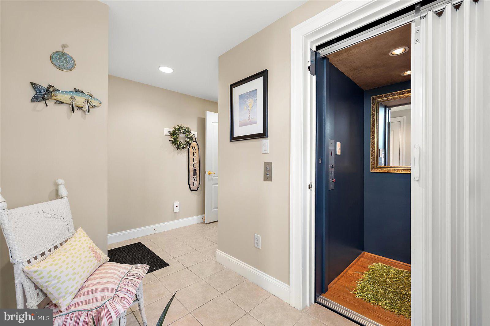 MARTHAS LANDING - Residential