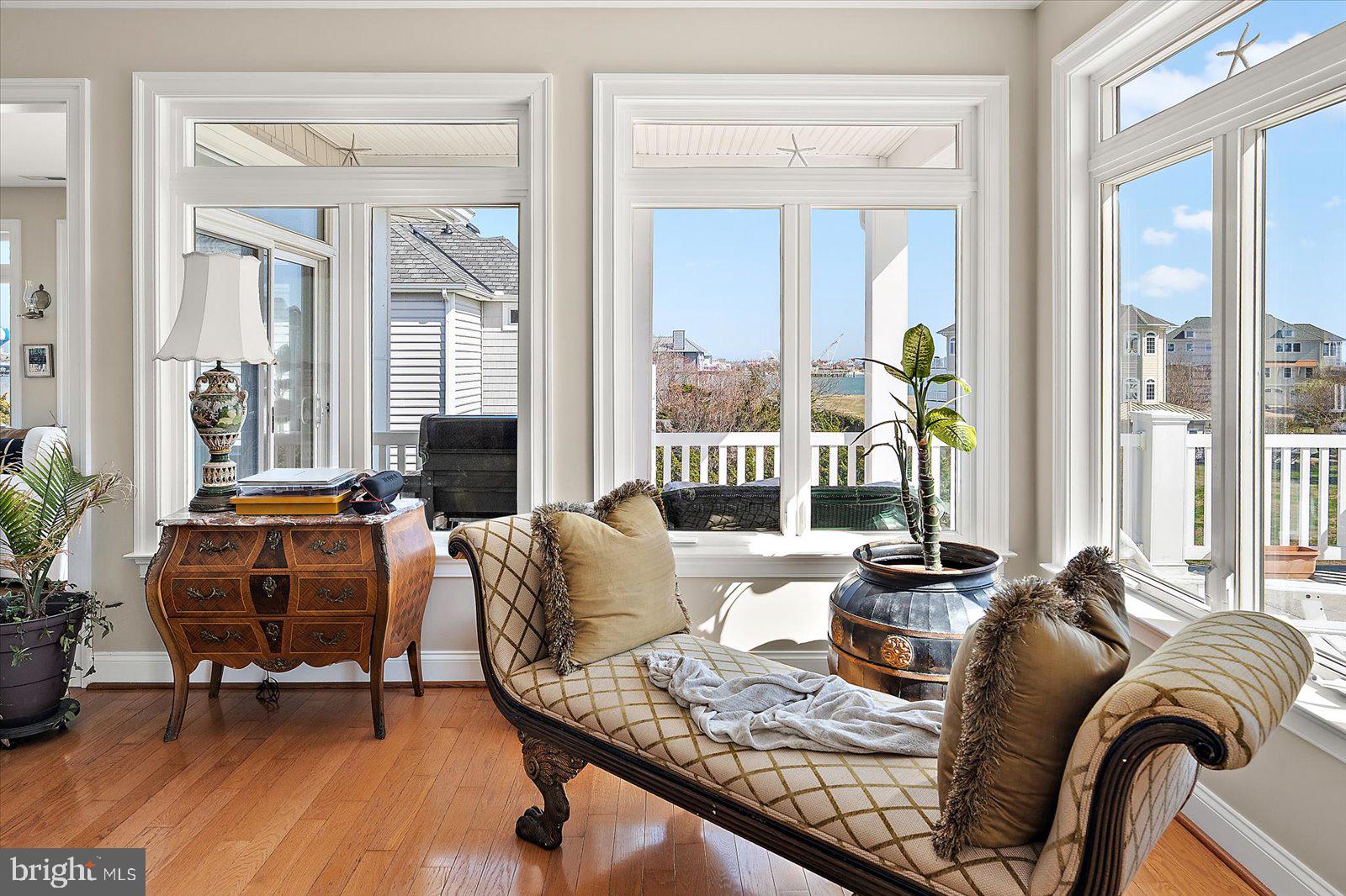 MARTHAS LANDING - Residential