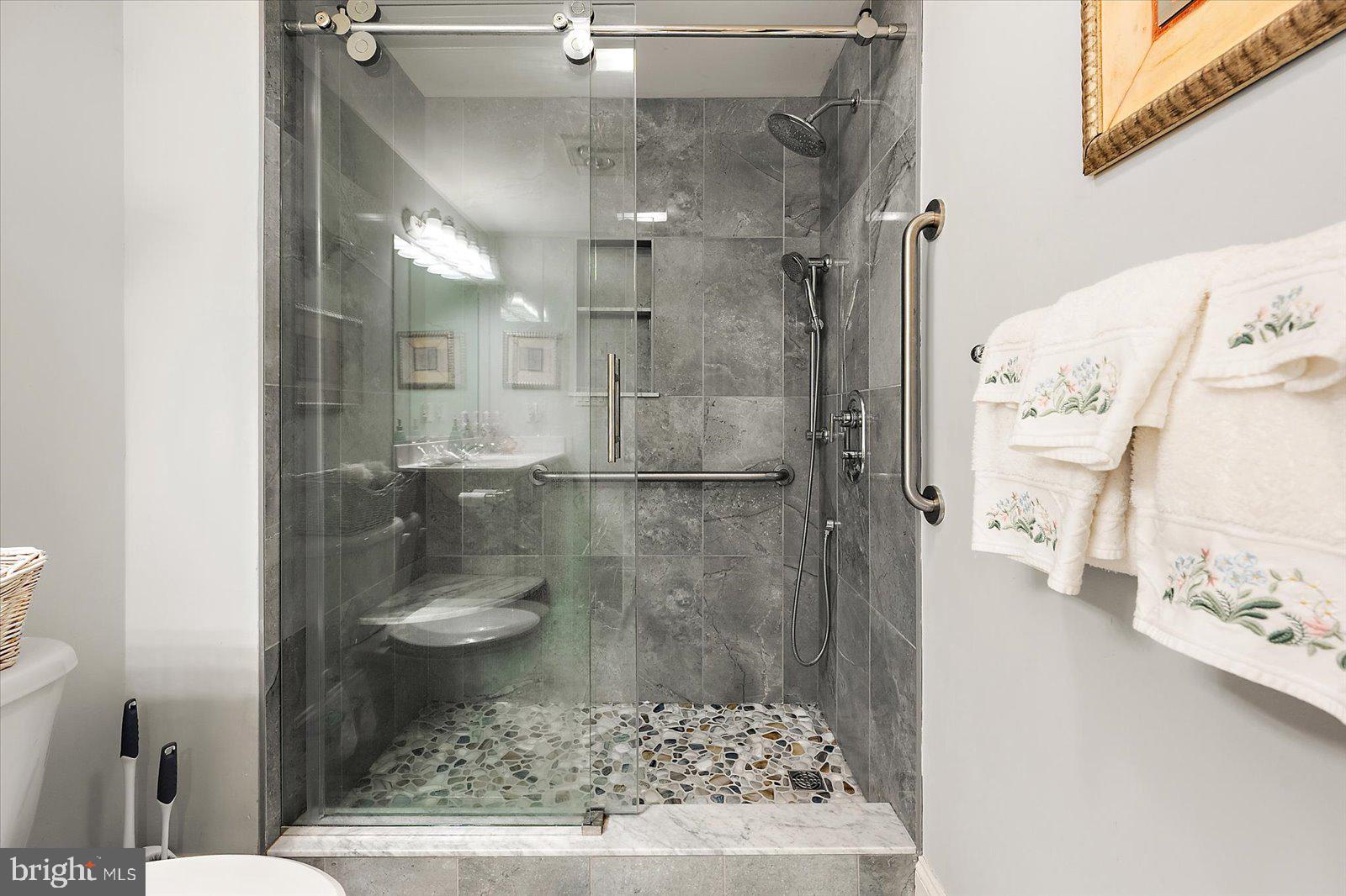 MARTHAS LANDING - Residential