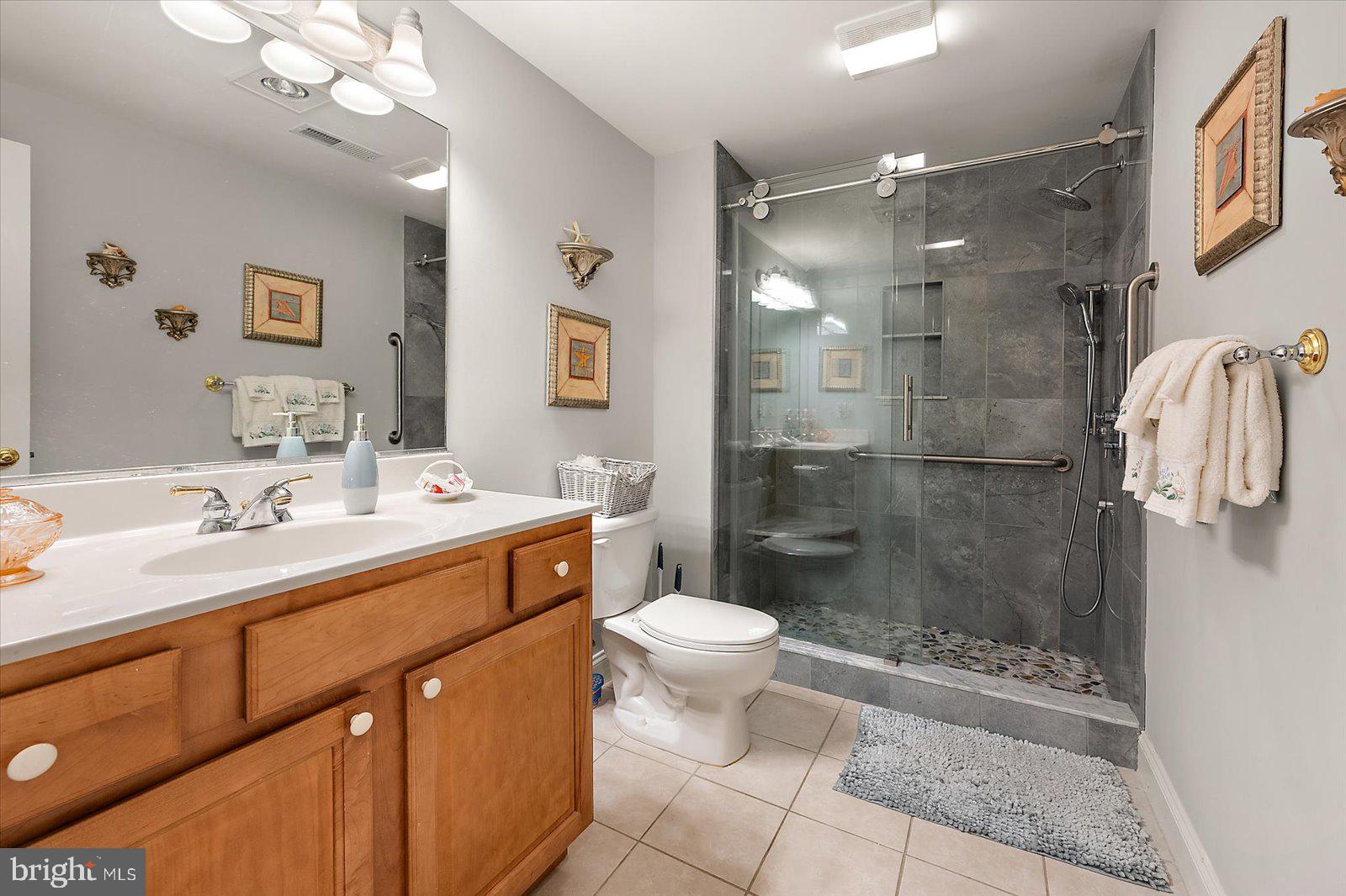 MARTHAS LANDING - Residential