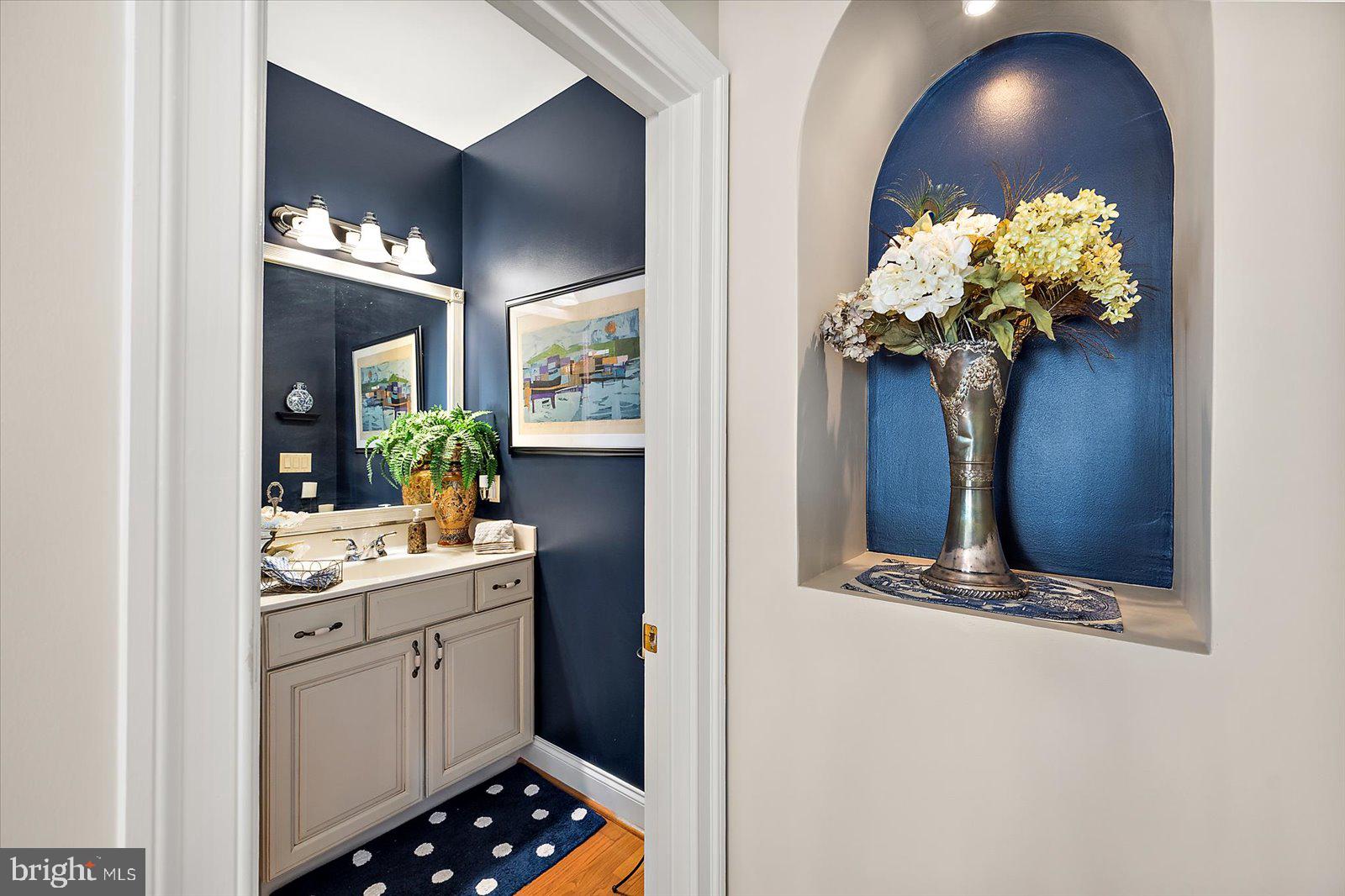 MARTHAS LANDING - Residential