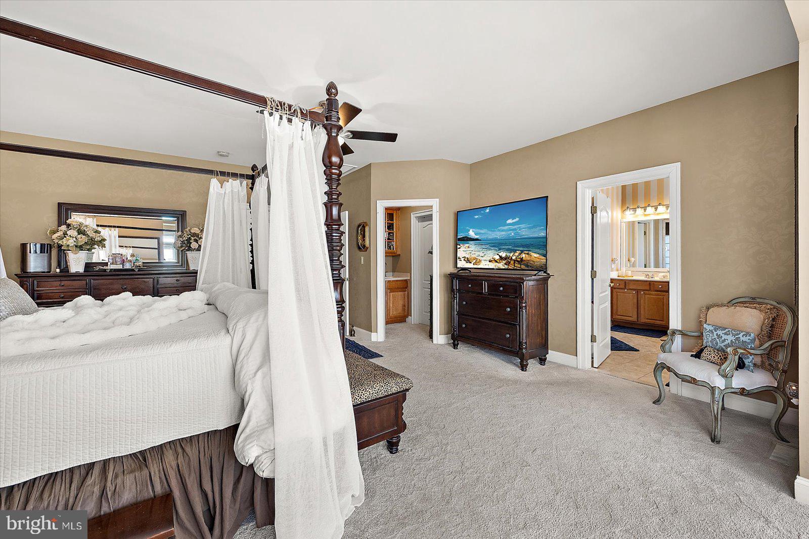 MARTHAS LANDING - Residential