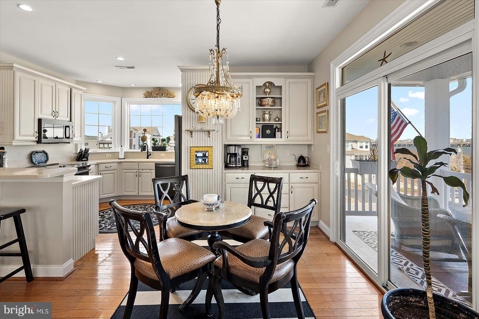 MARTHAS LANDING - Residential