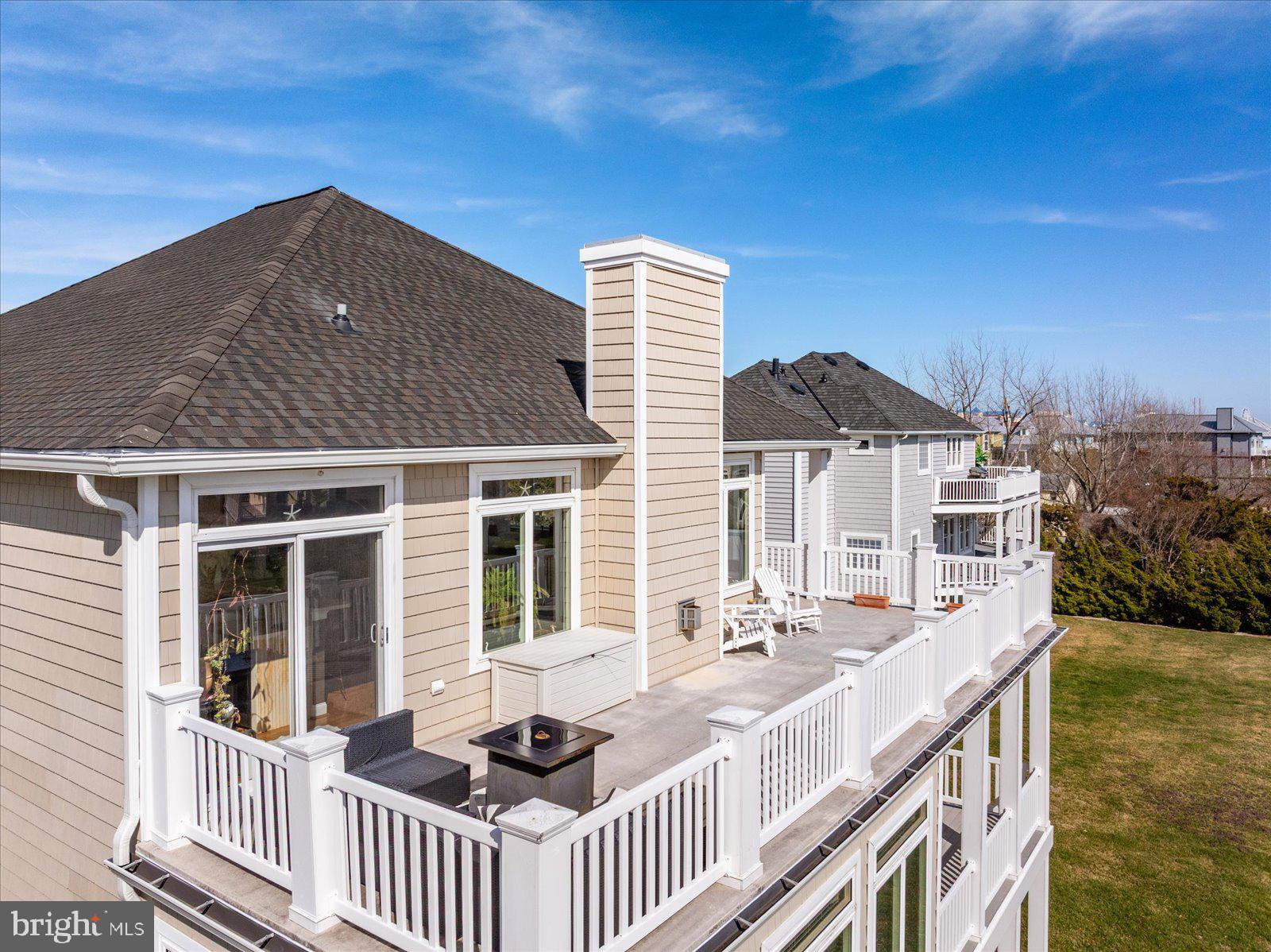 MARTHAS LANDING - Residential