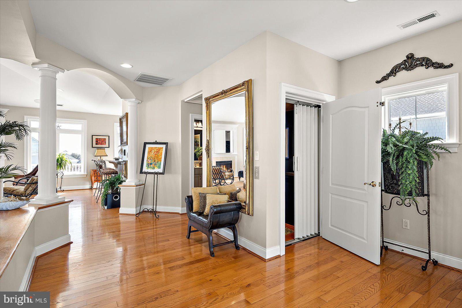 MARTHAS LANDING - Residential