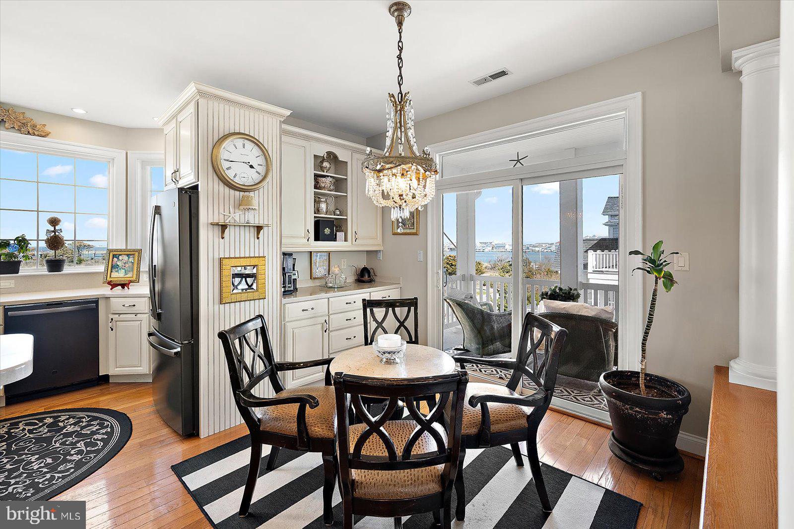 MARTHAS LANDING - Residential