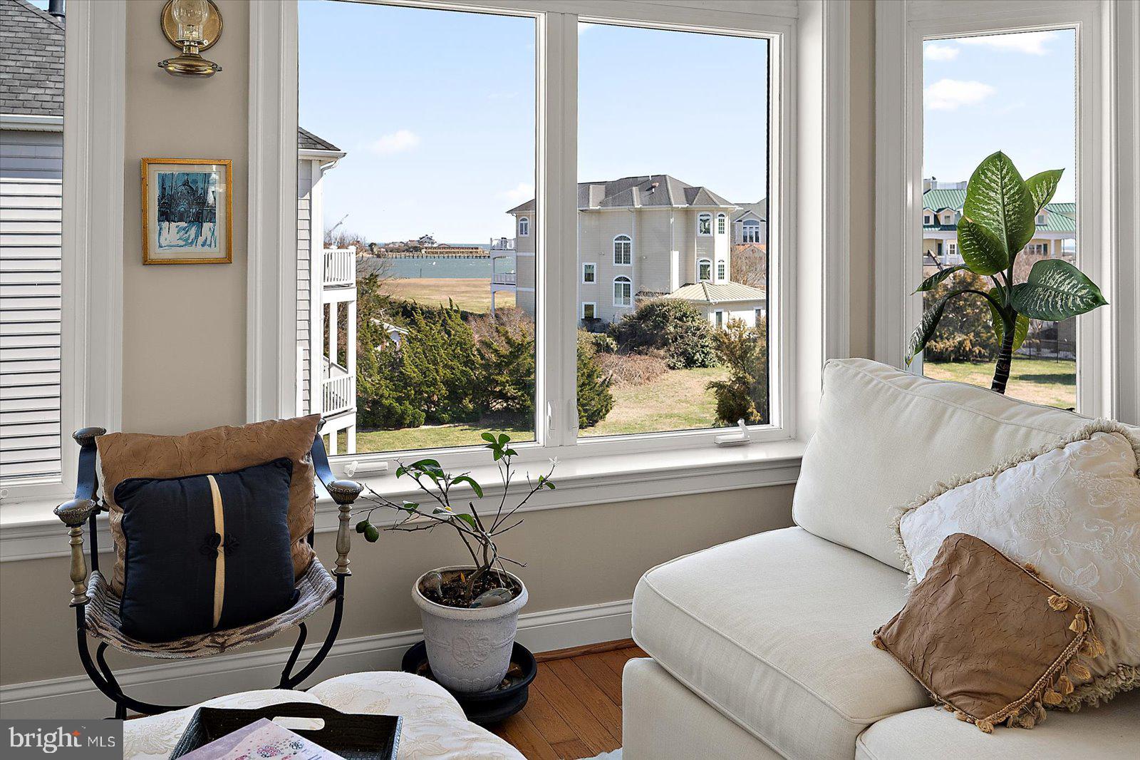 MARTHAS LANDING - Residential