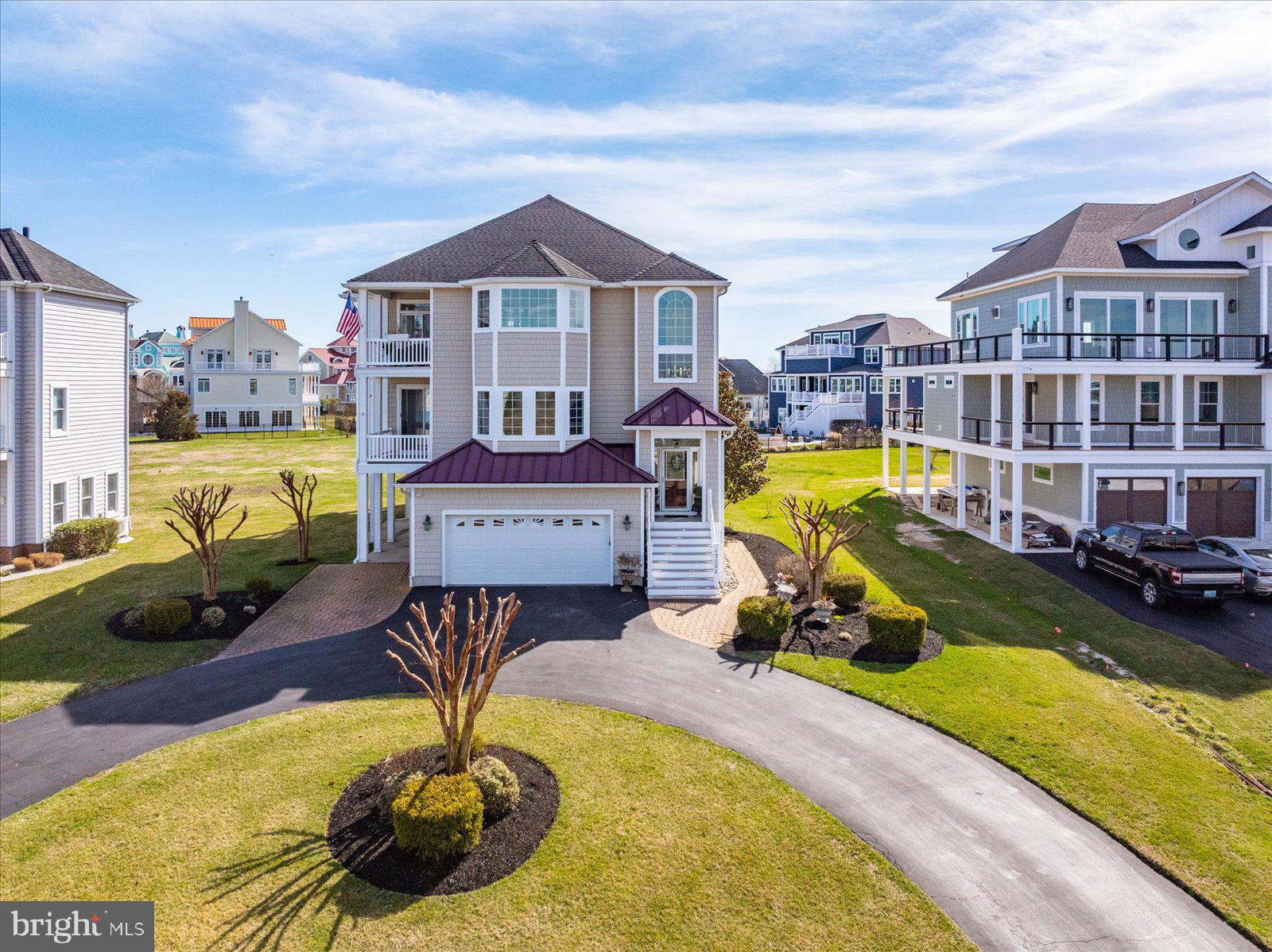 MARTHAS LANDING - Residential