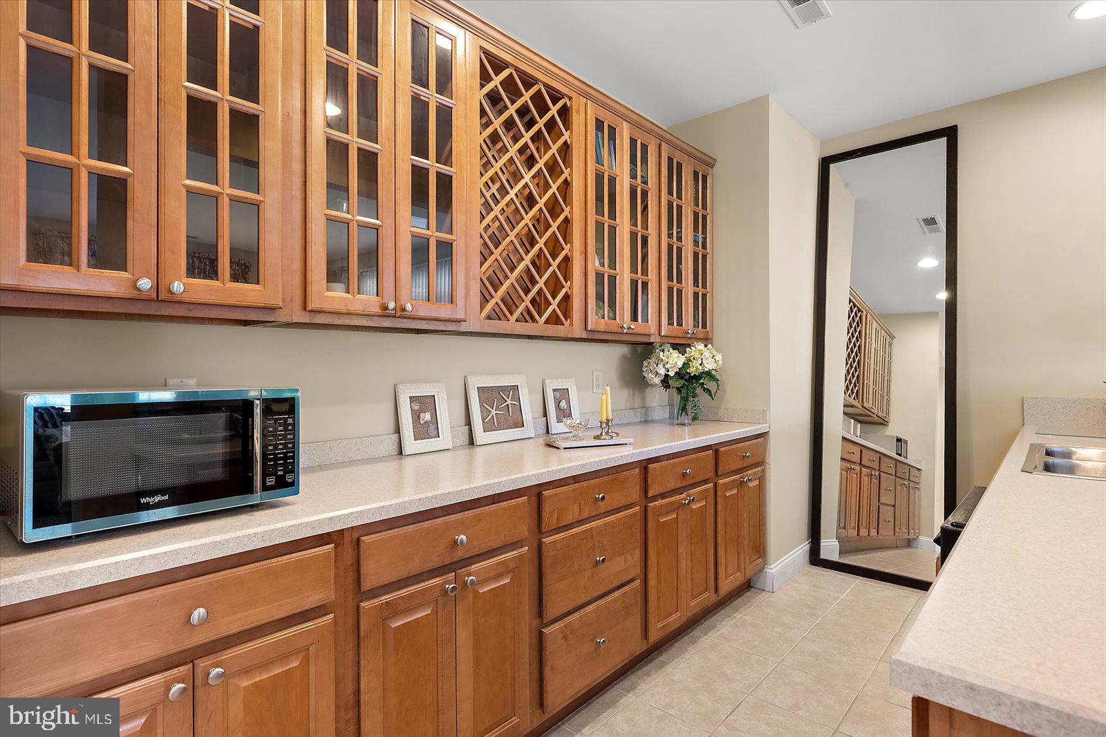 MARTHAS LANDING - Residential