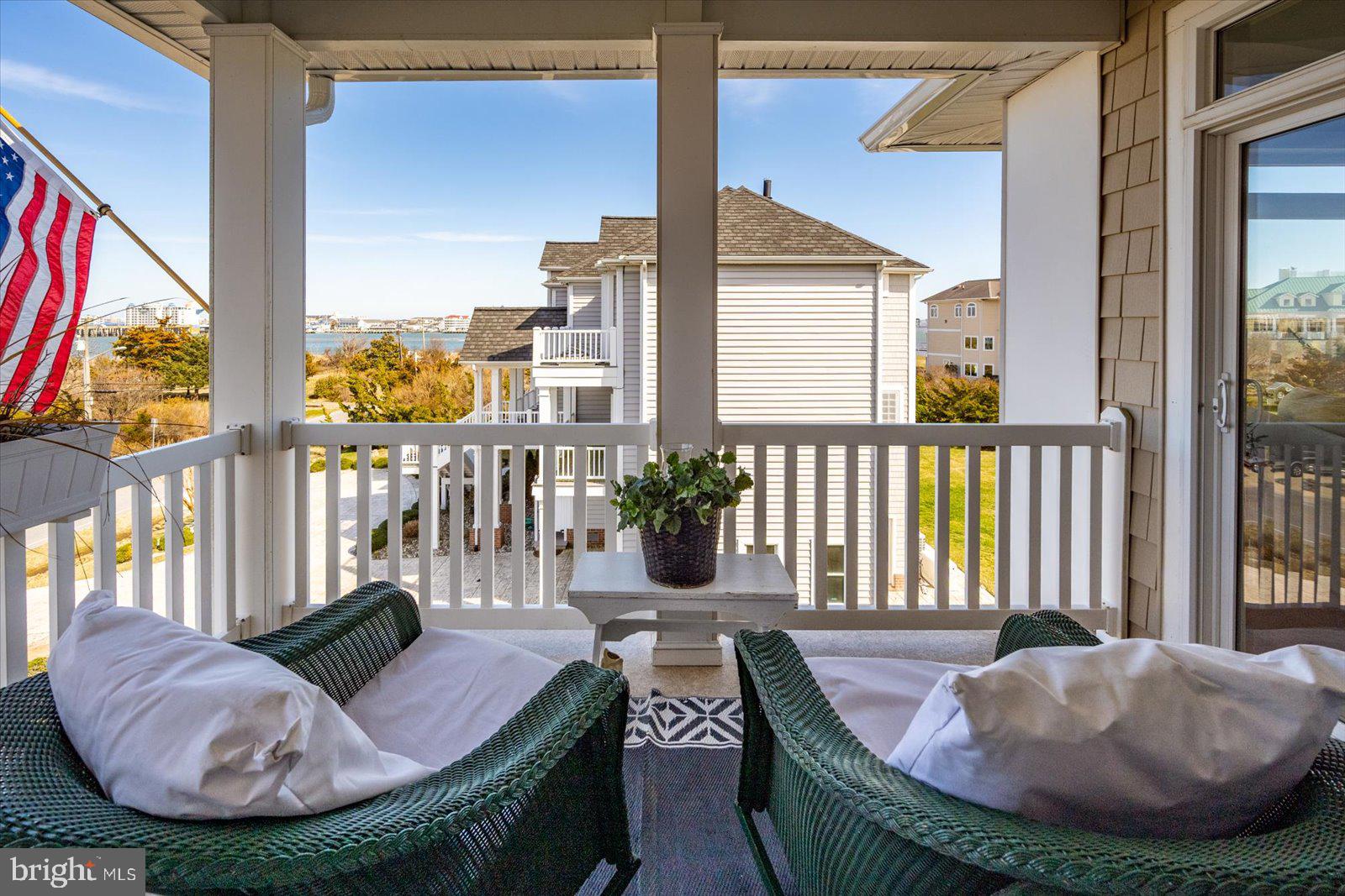 MARTHAS LANDING - Residential